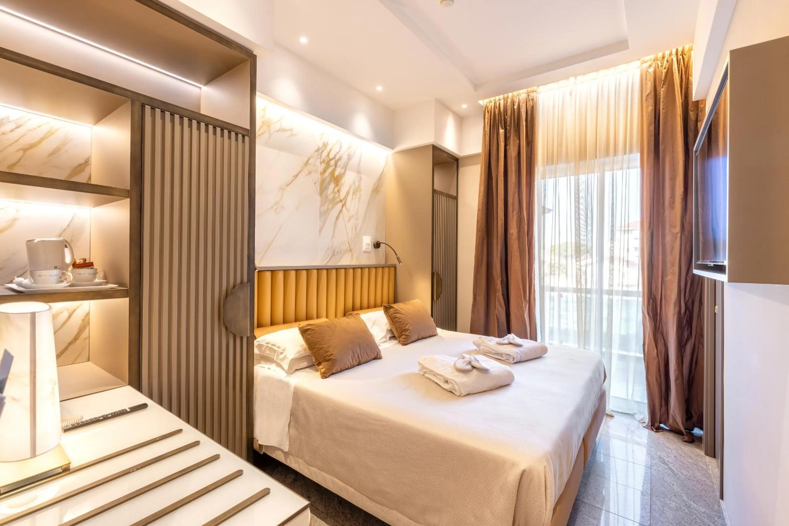 Other, Bed in Hotel Feldberg