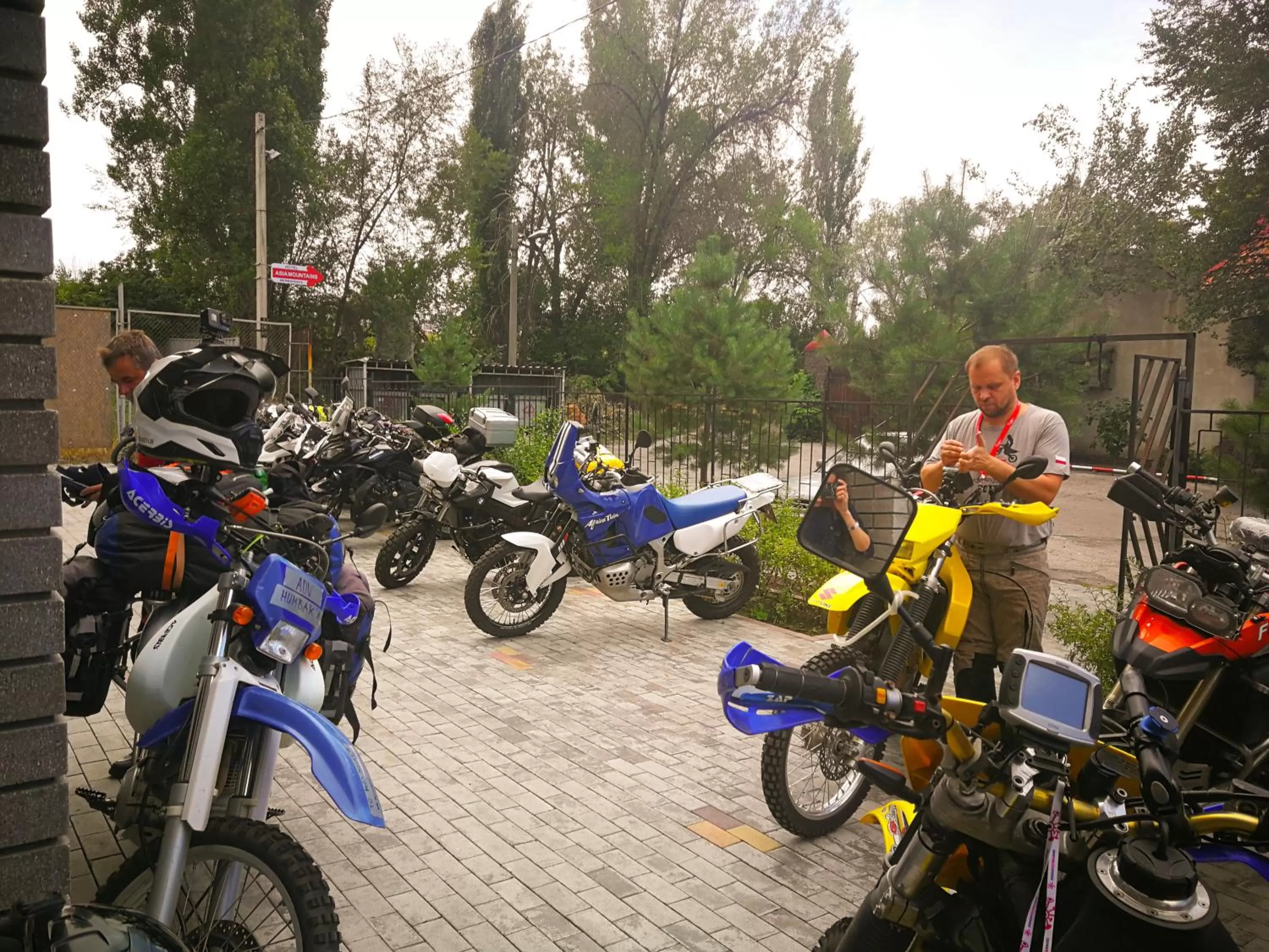 People in Salut Hotel