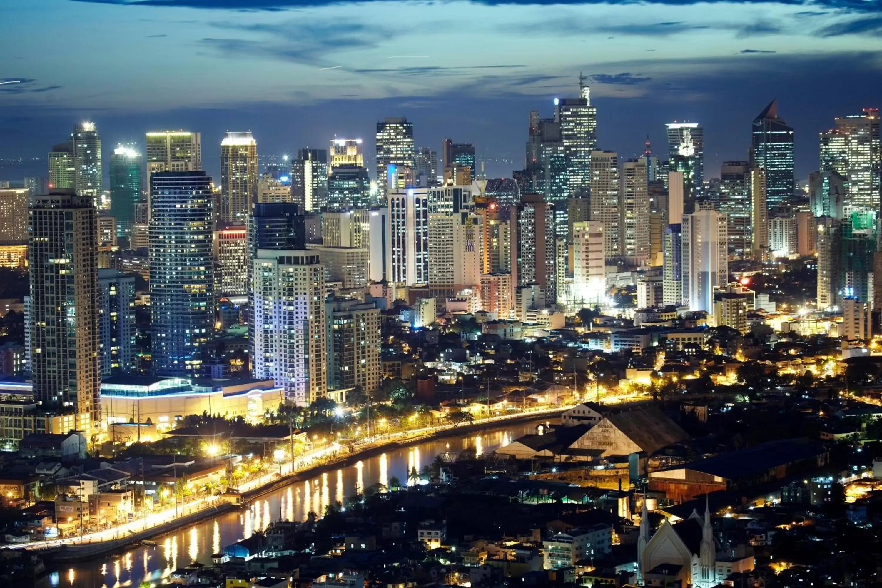 Property building, Bird's-eye View in Crowne Plaza Manila Galleria, an IHG Hotel