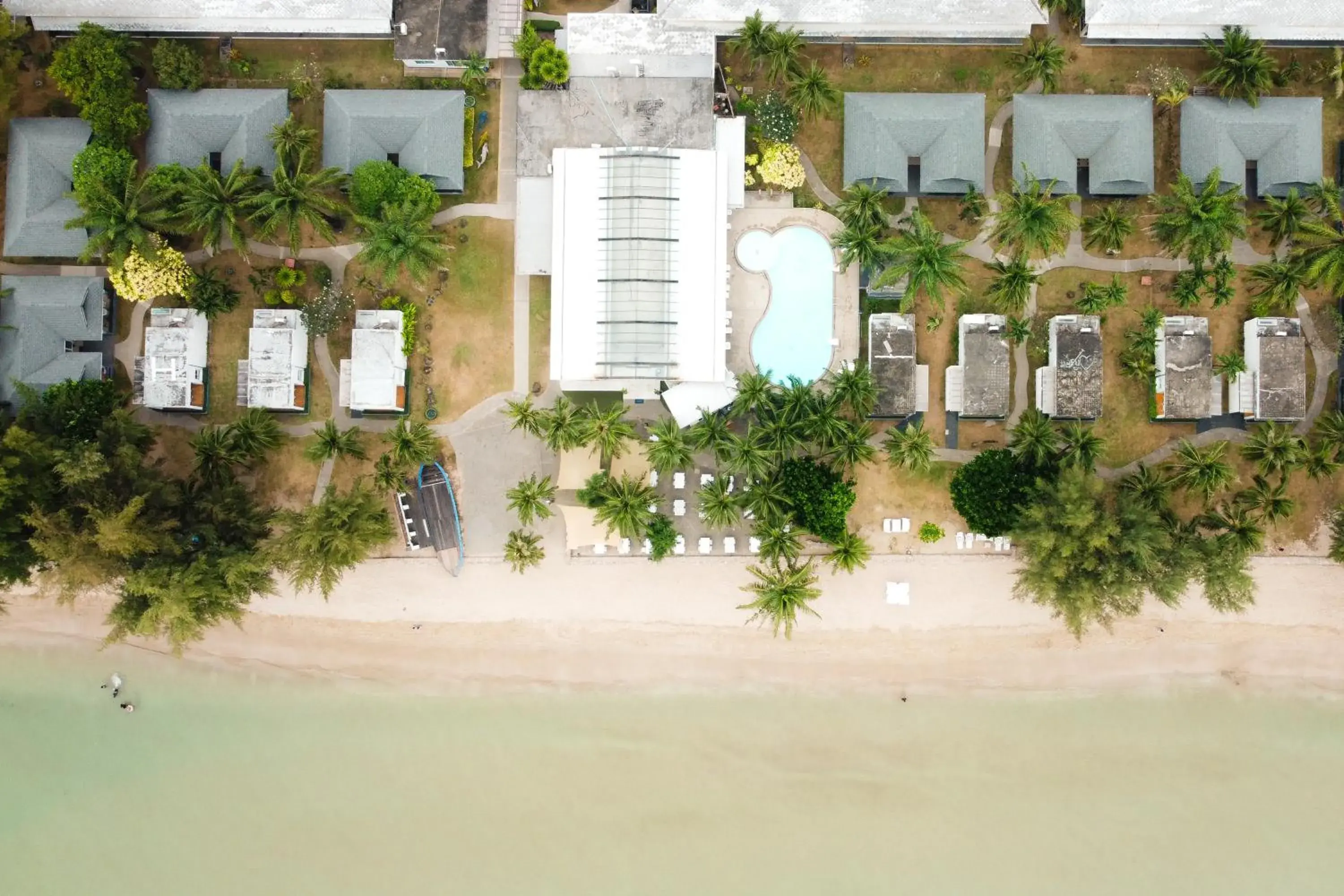 Beach, Bird's-eye View in Chaolao Tosang Beach Hotel