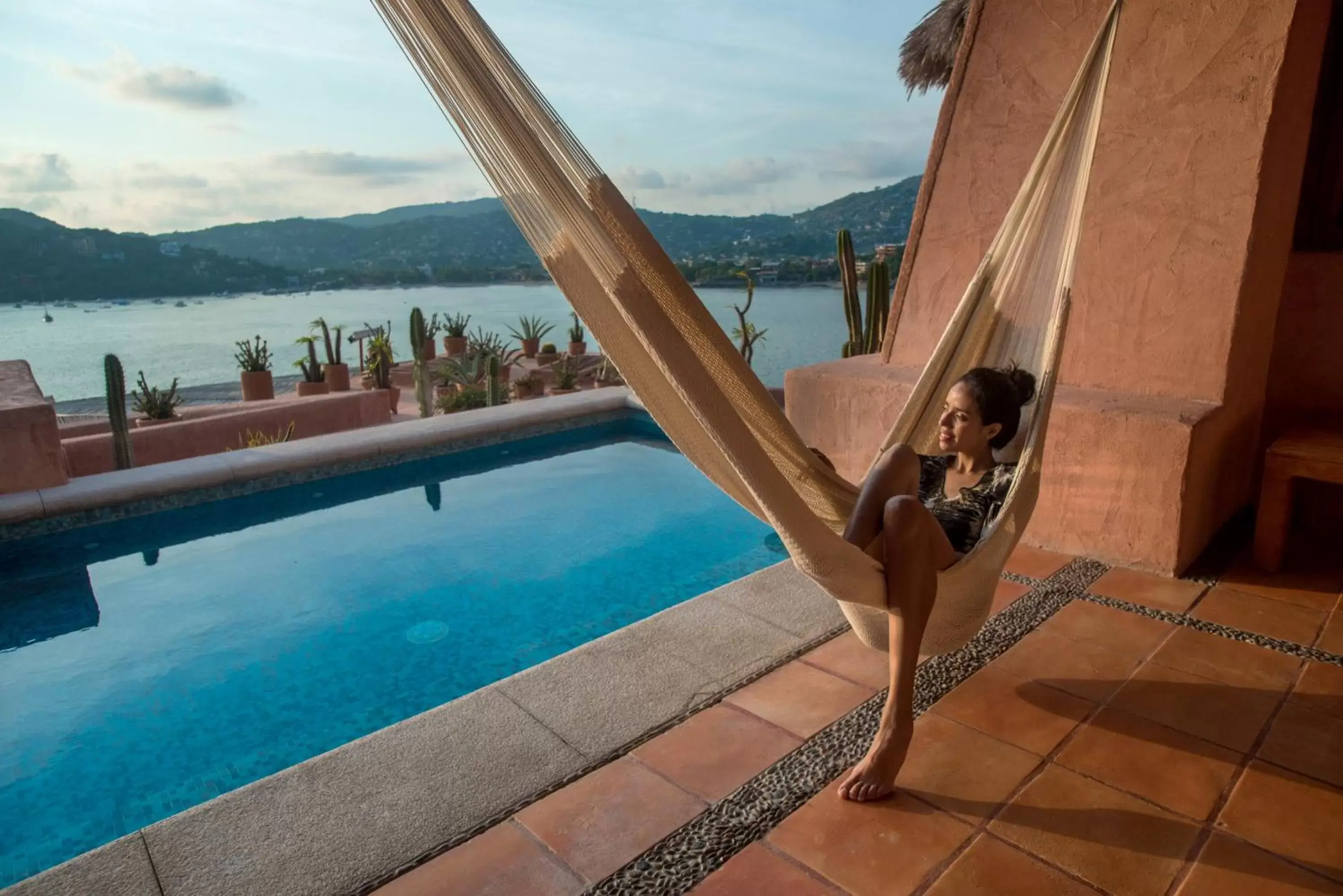 Sea view, Swimming Pool in La Casa Que Canta