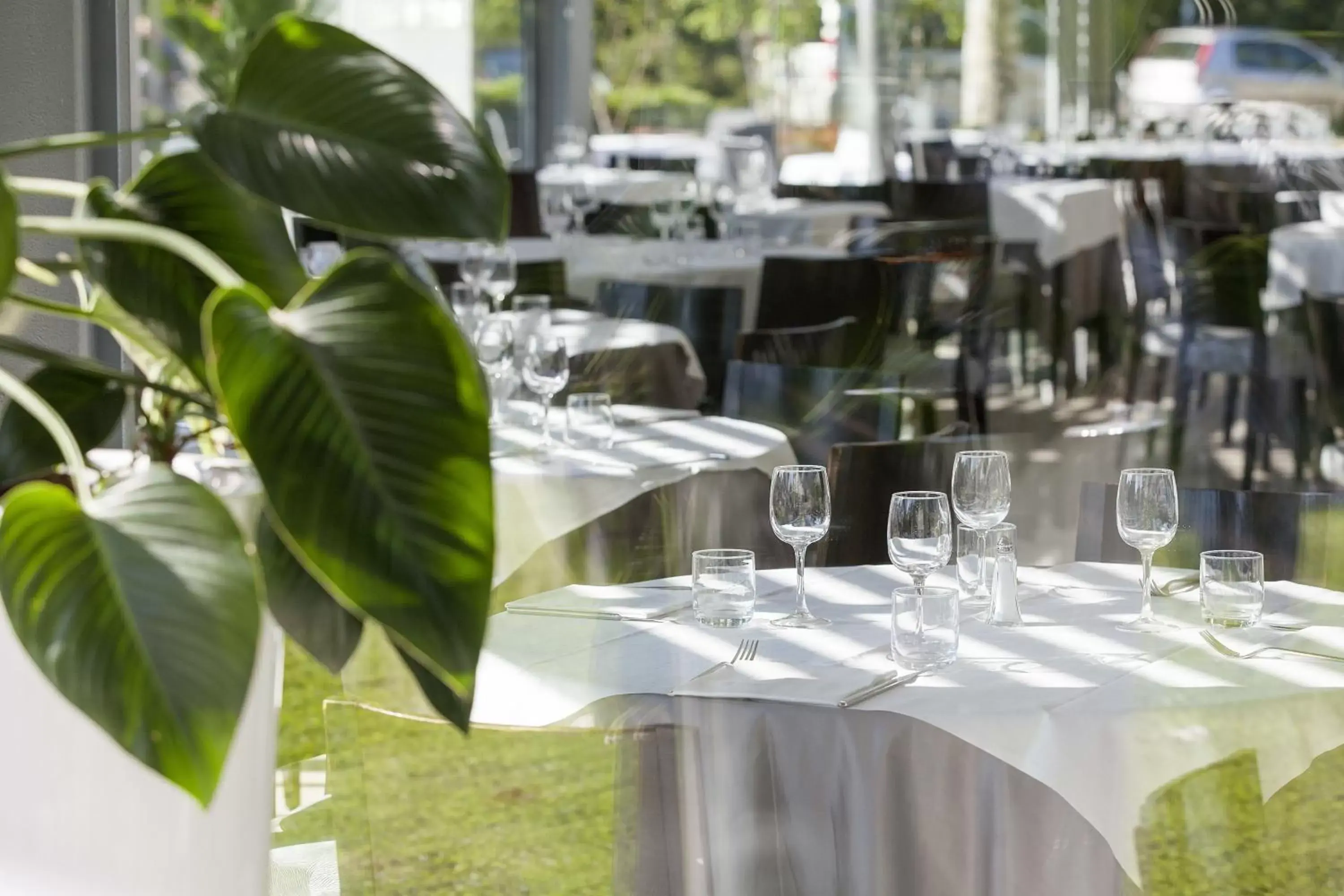 Decorative detail, Restaurant/Places to Eat in Inverigo Hotel