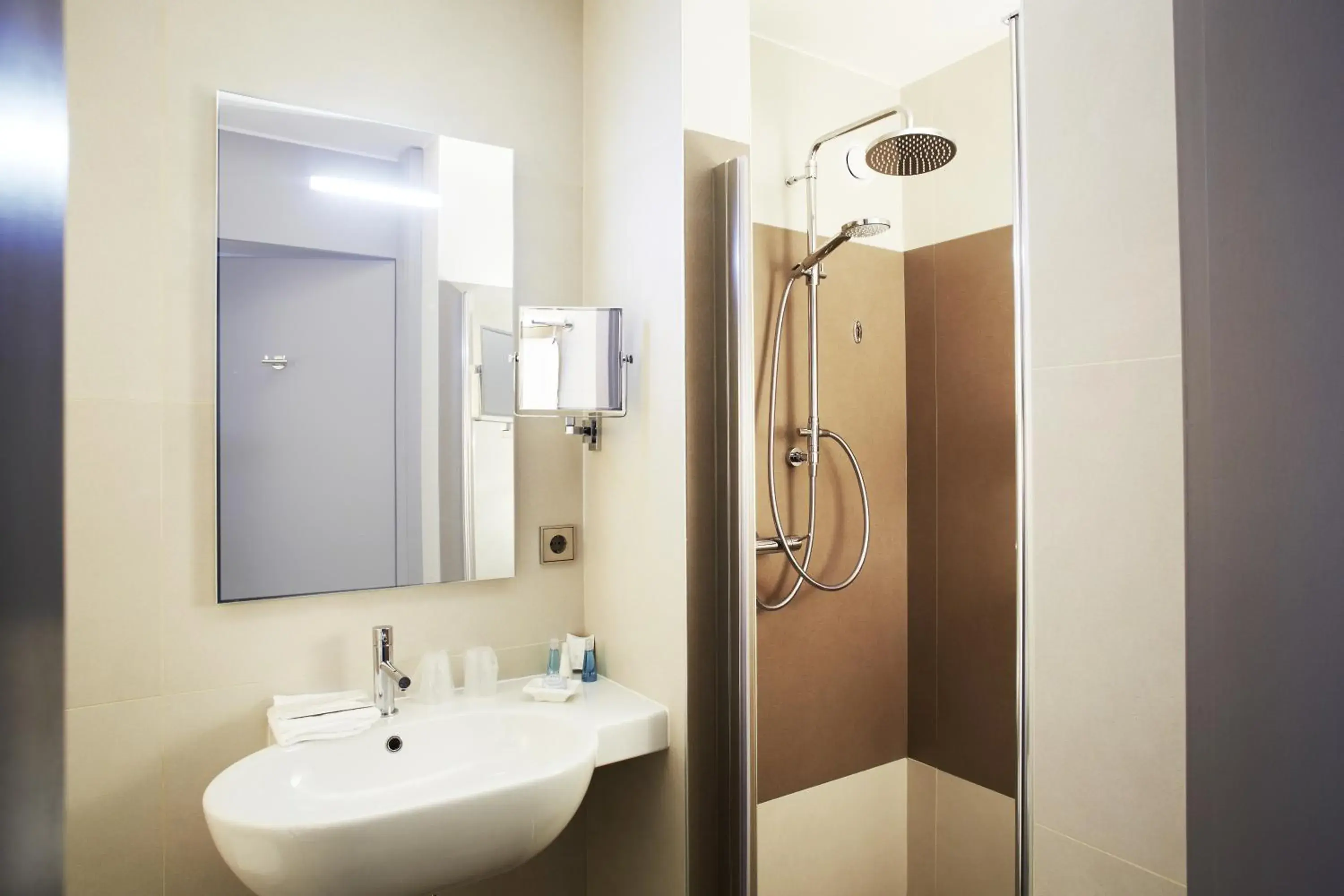 Bathroom in Mondorf Parc Hotel & Spa