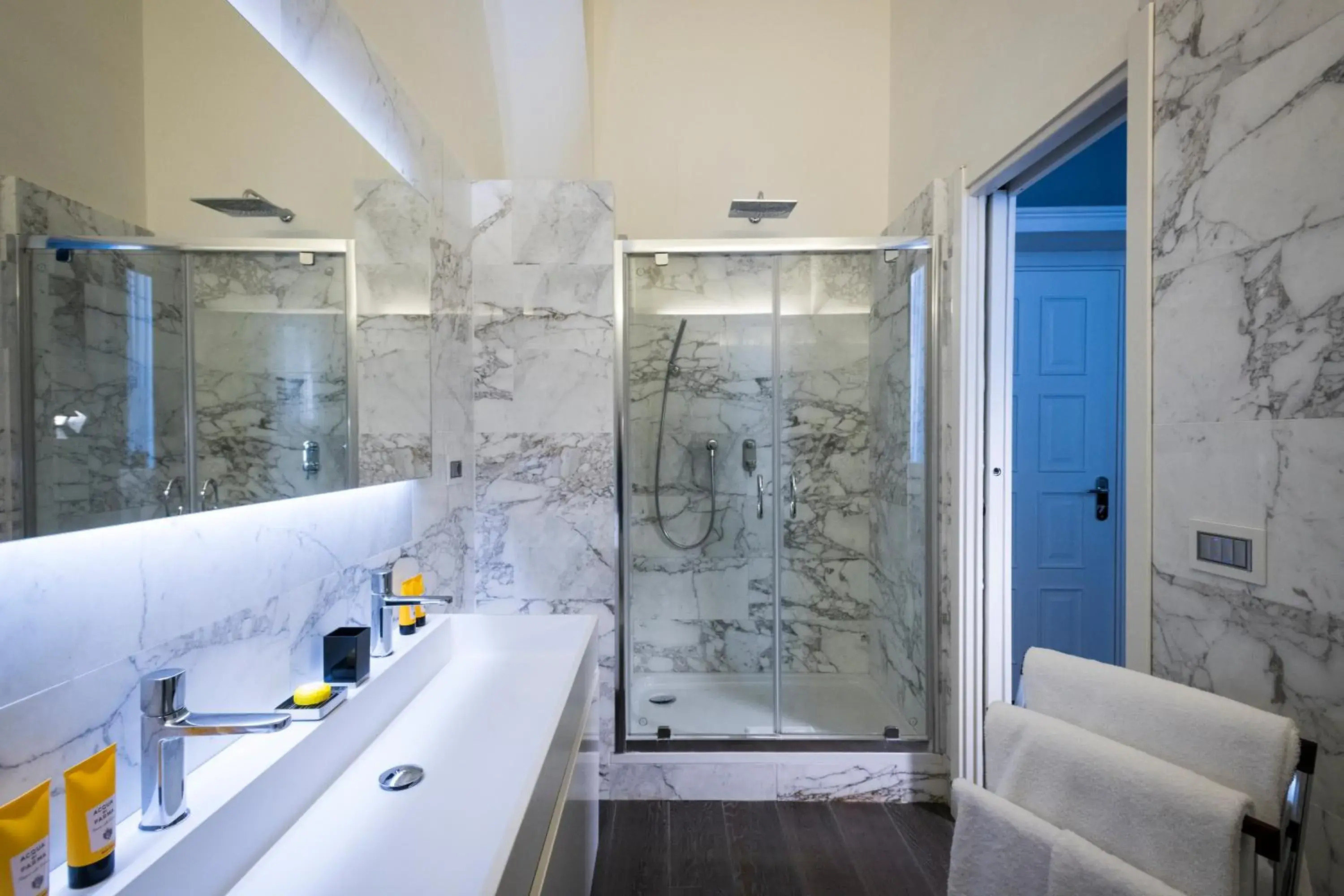Bathroom in Hotel Metropole Taormina