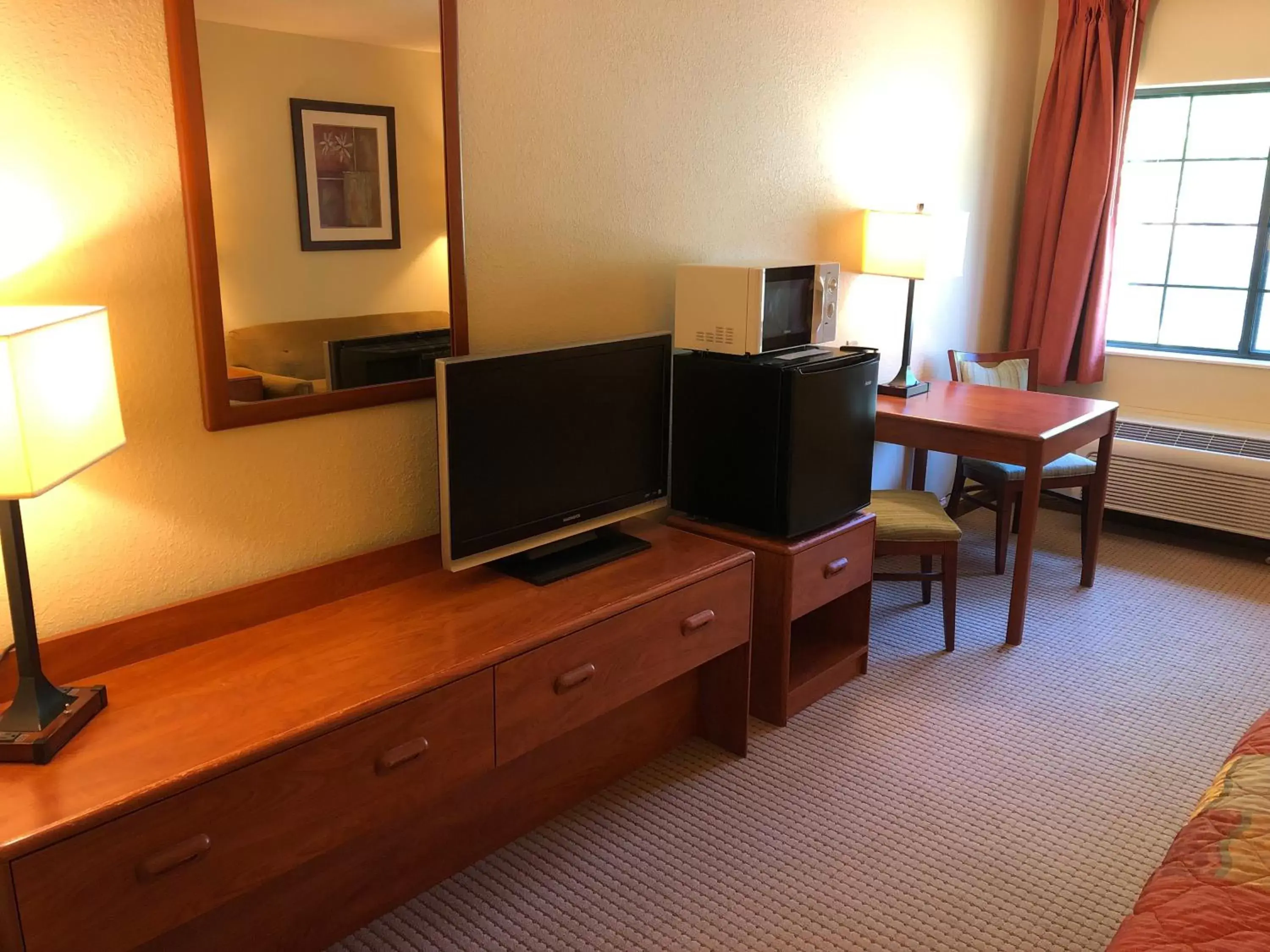 TV/Entertainment Center in Days Inn by Wyndham Iron Mountain