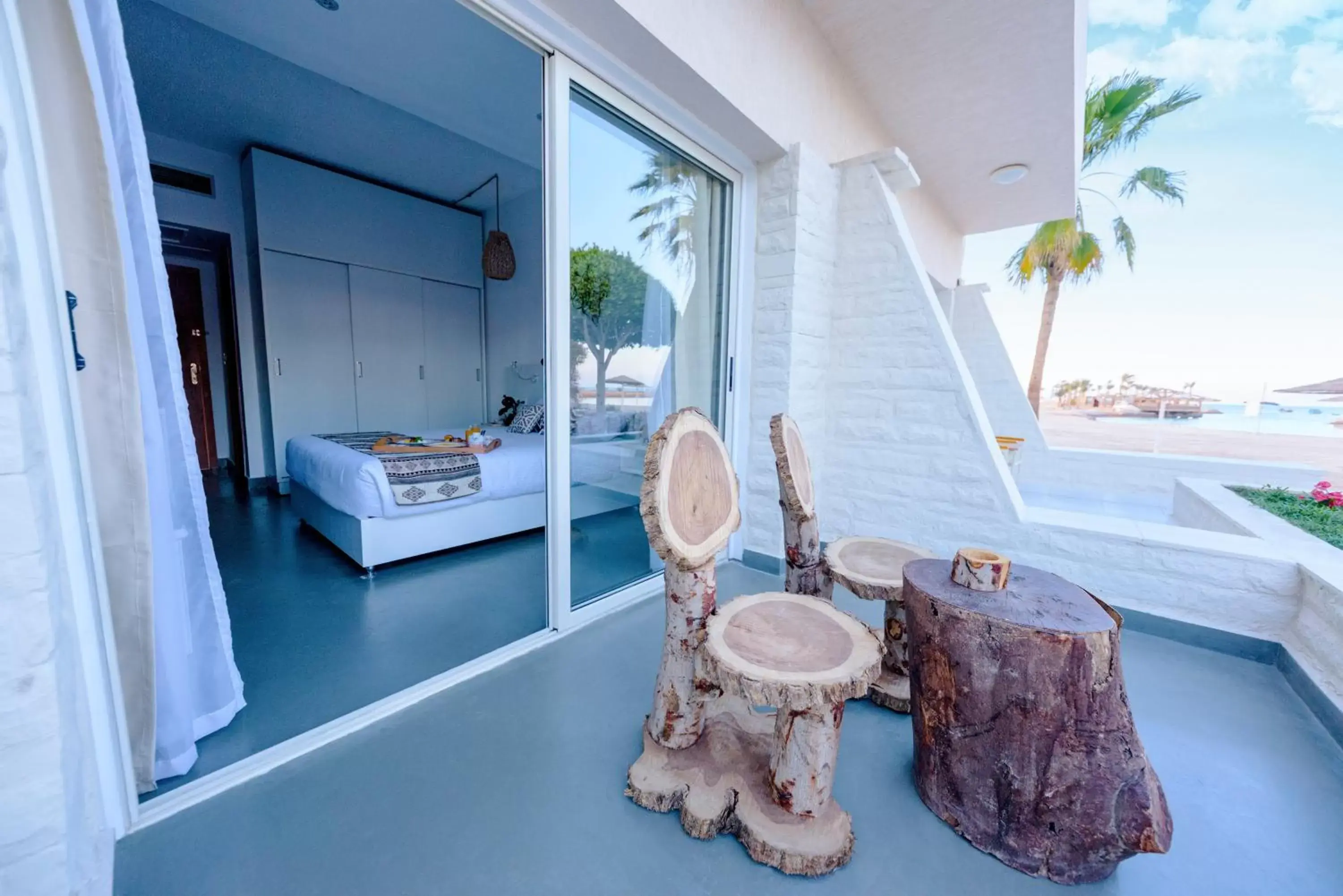 Balcony/Terrace, Bathroom in Meraki Resort - Adults Only