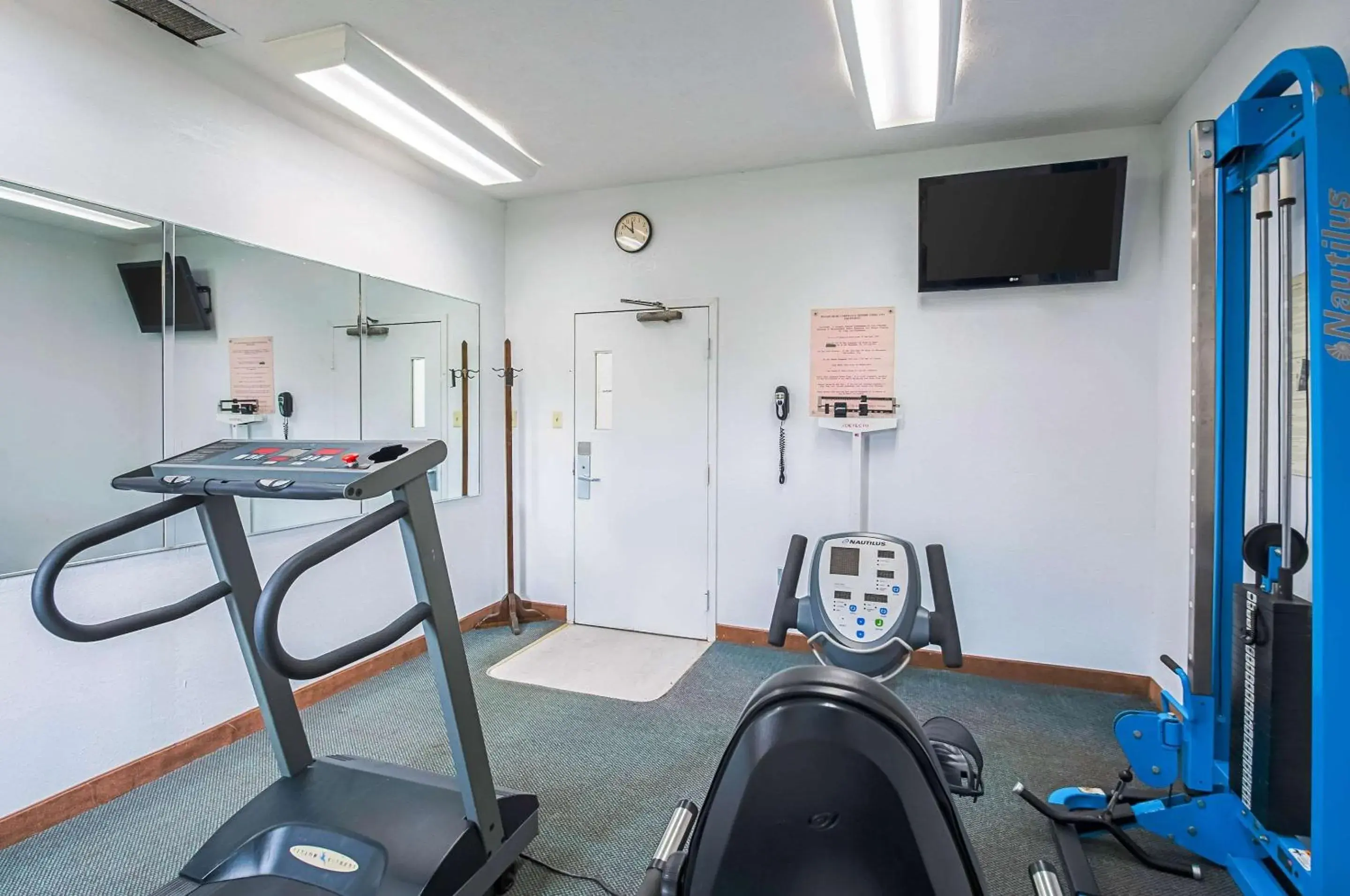 Fitness centre/facilities in Quality Inn Fitness centre/facilities in Quality Inn