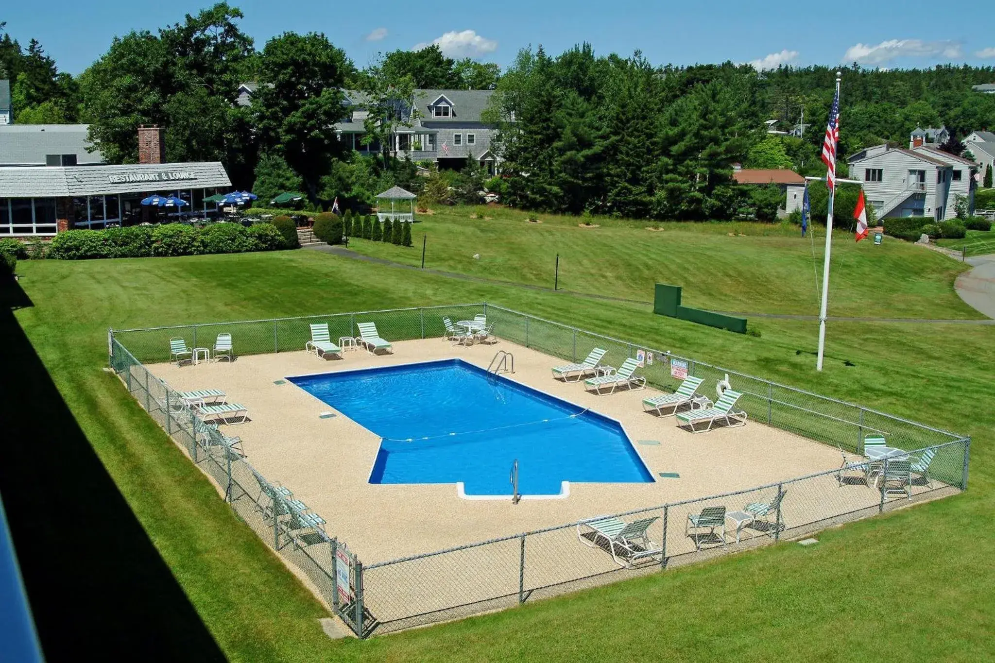 Swimming pool, Pool View in Kimball Terrace Inn Northeast Harbor