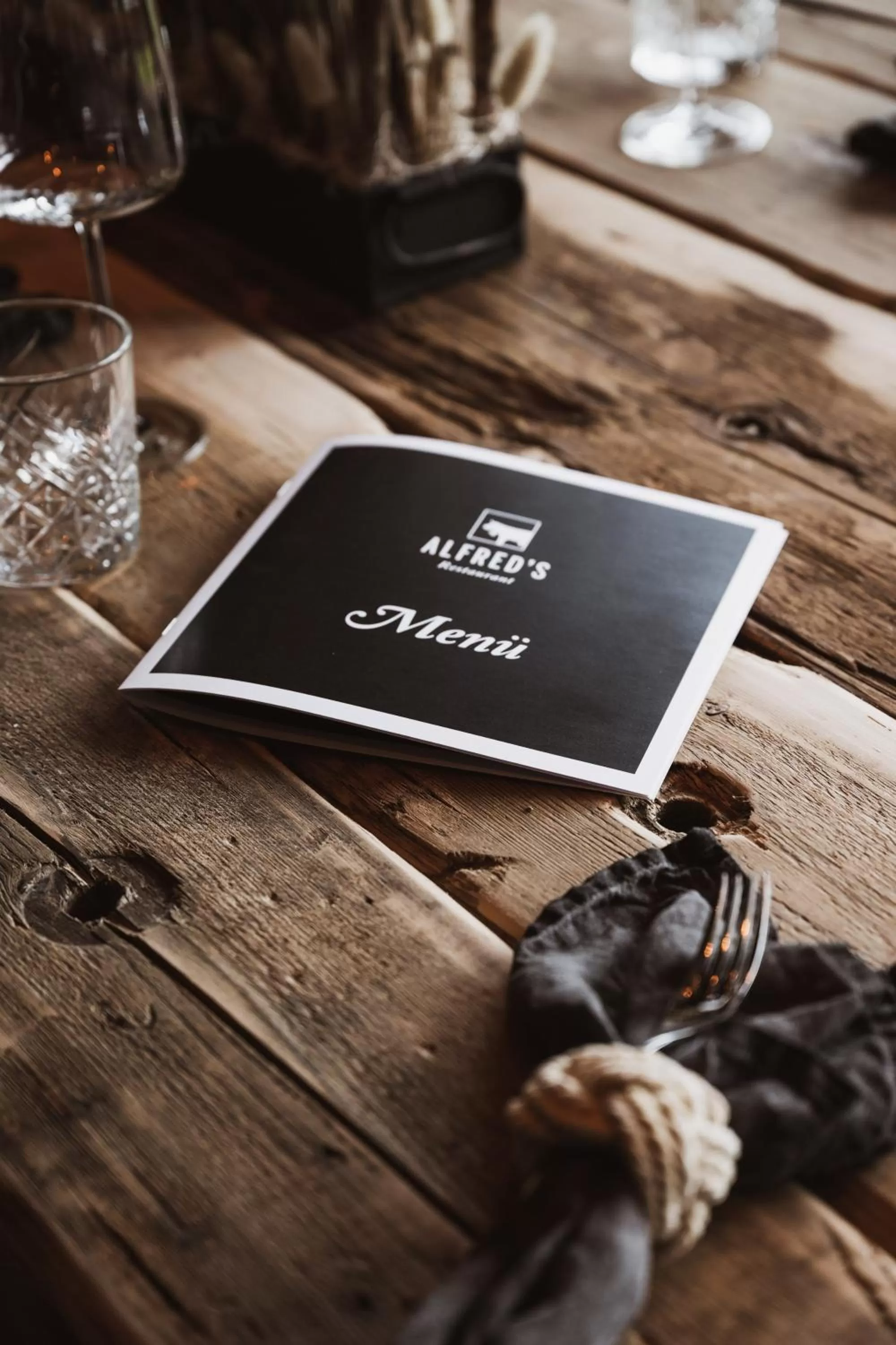 Restaurant/places to eat in Bretterhotel