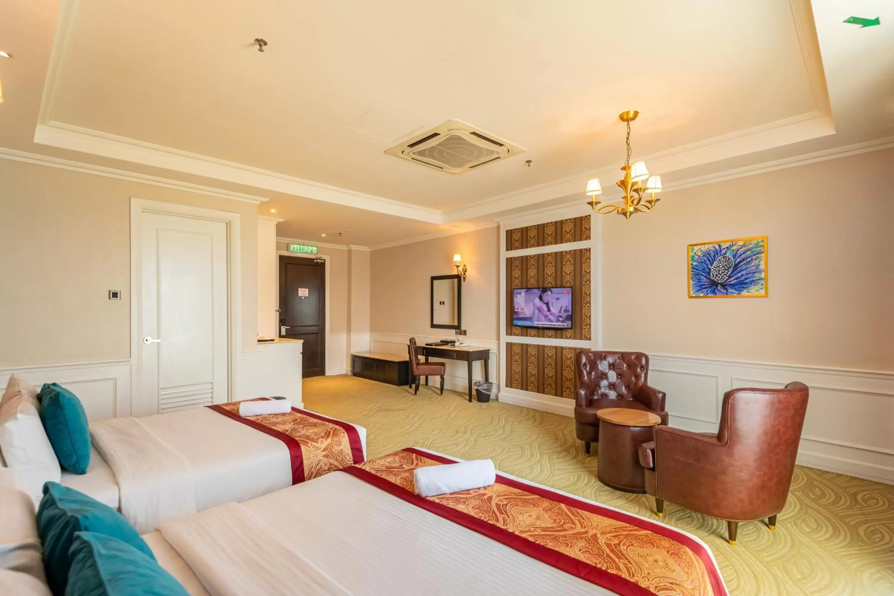 Photo of the whole room in Tasik Villa International Resort