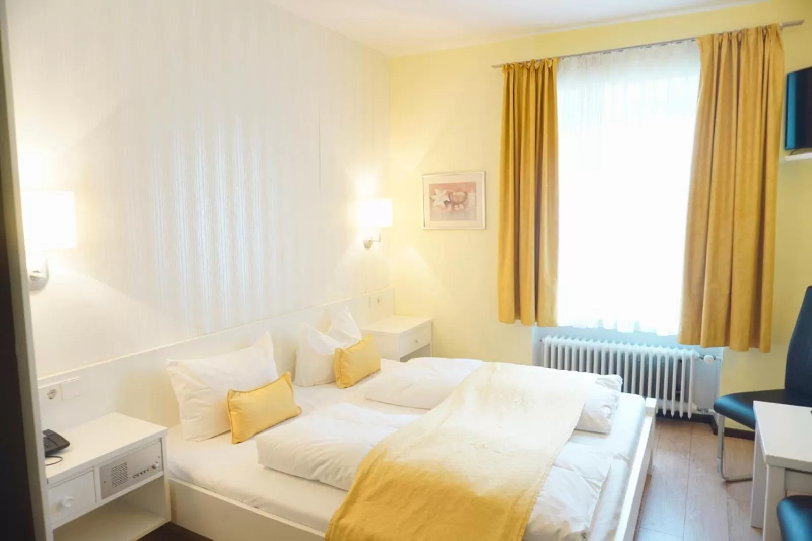 Herdegen Rooms - Self Check-in