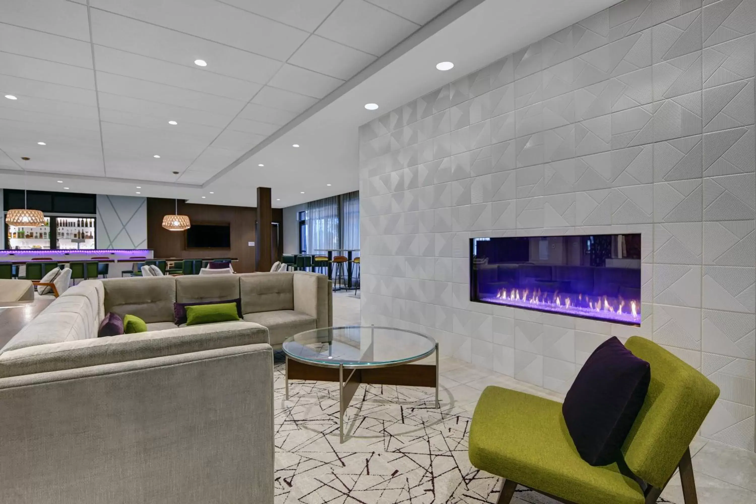 Lobby or reception, Lounge/Bar in Courtyard by Marriott Manhattan Aggieville