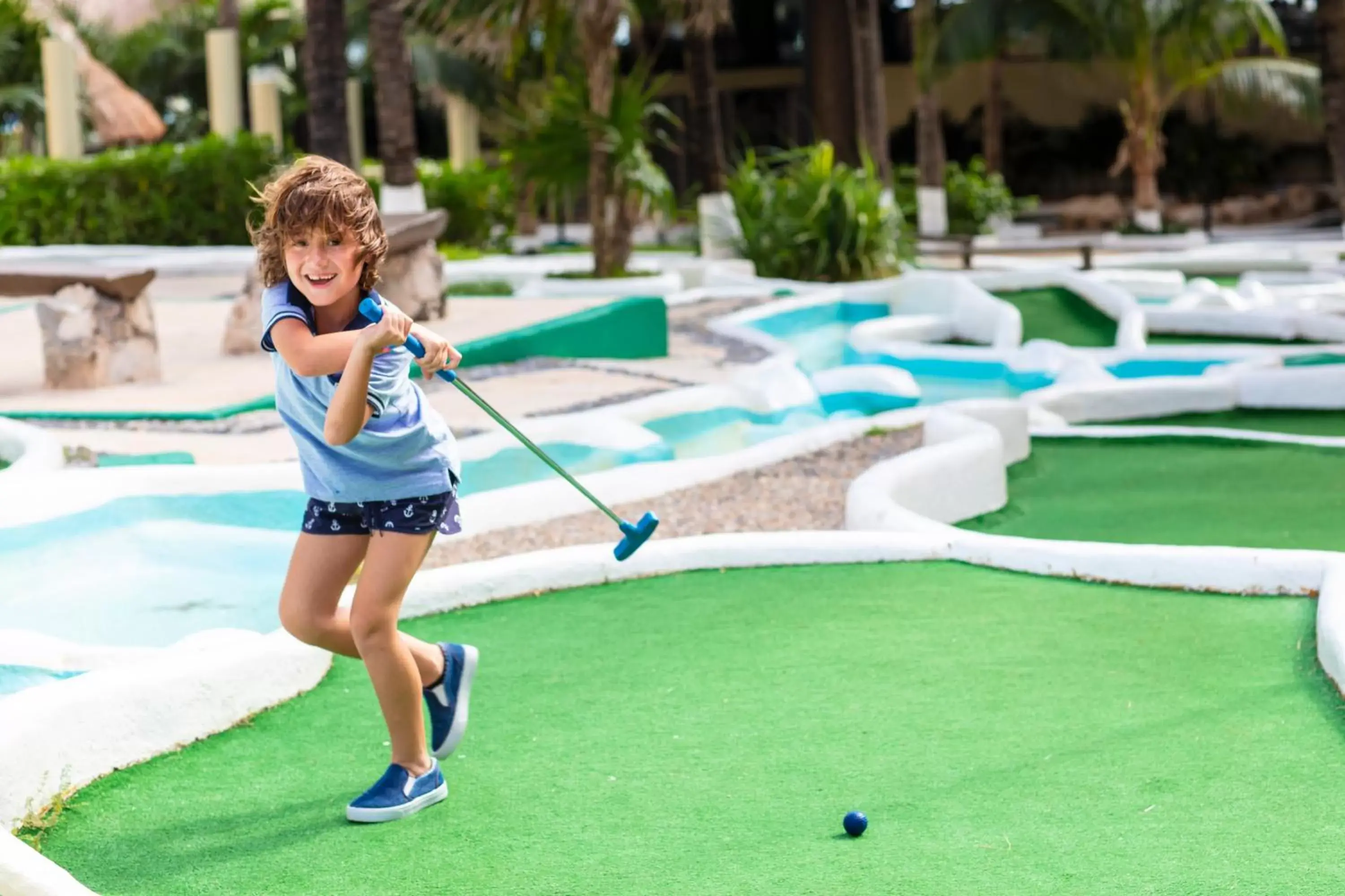 Activities, Children in Crown Paradise Club Cancun - All Inclusive