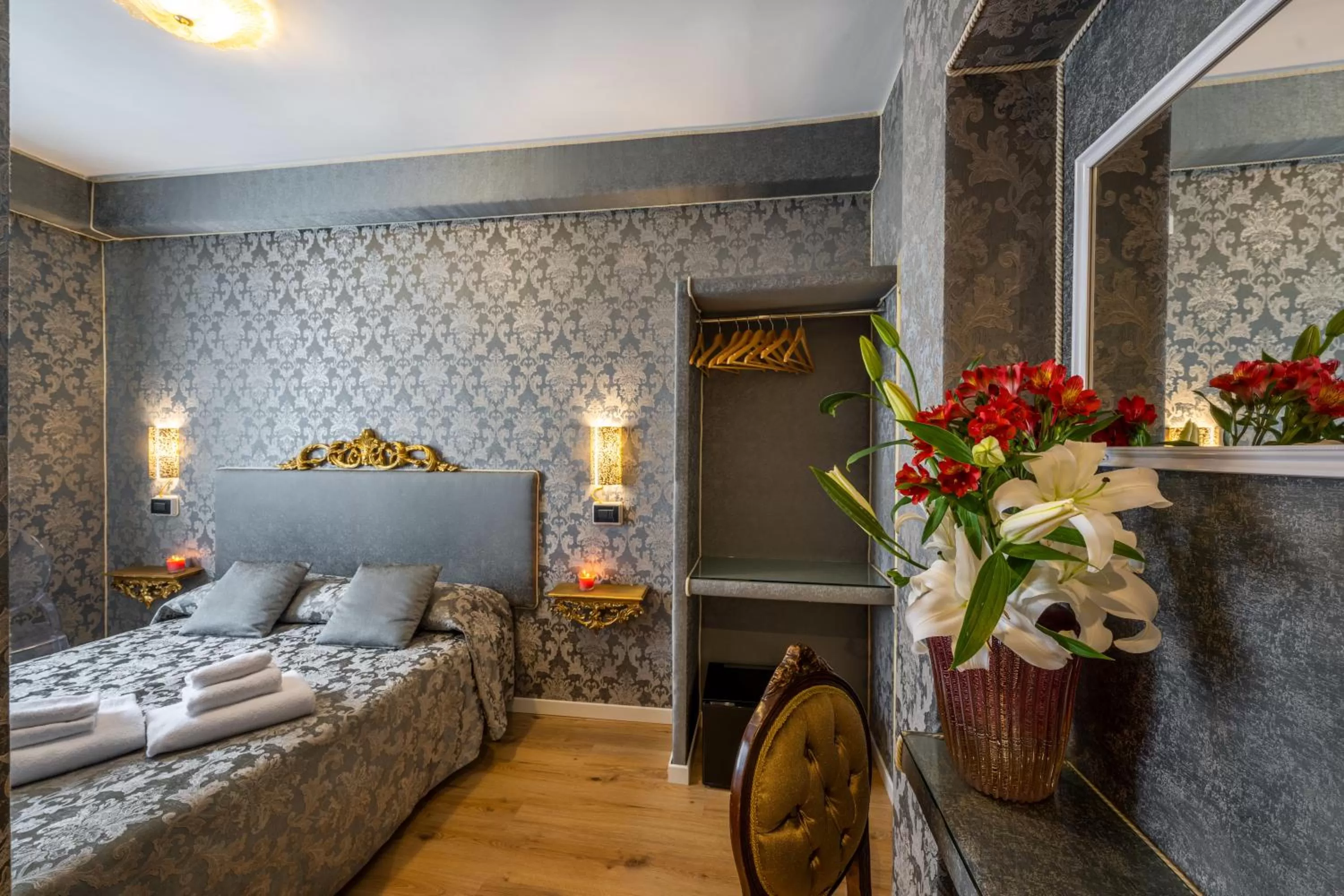 Bedroom, Bed in Hotel Apostoli Garden