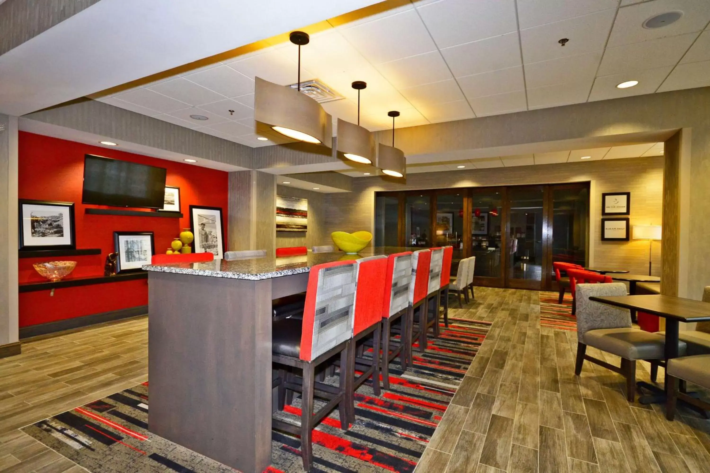 Dining area, Lobby/Reception in Hampton Inn Pulaski, TN