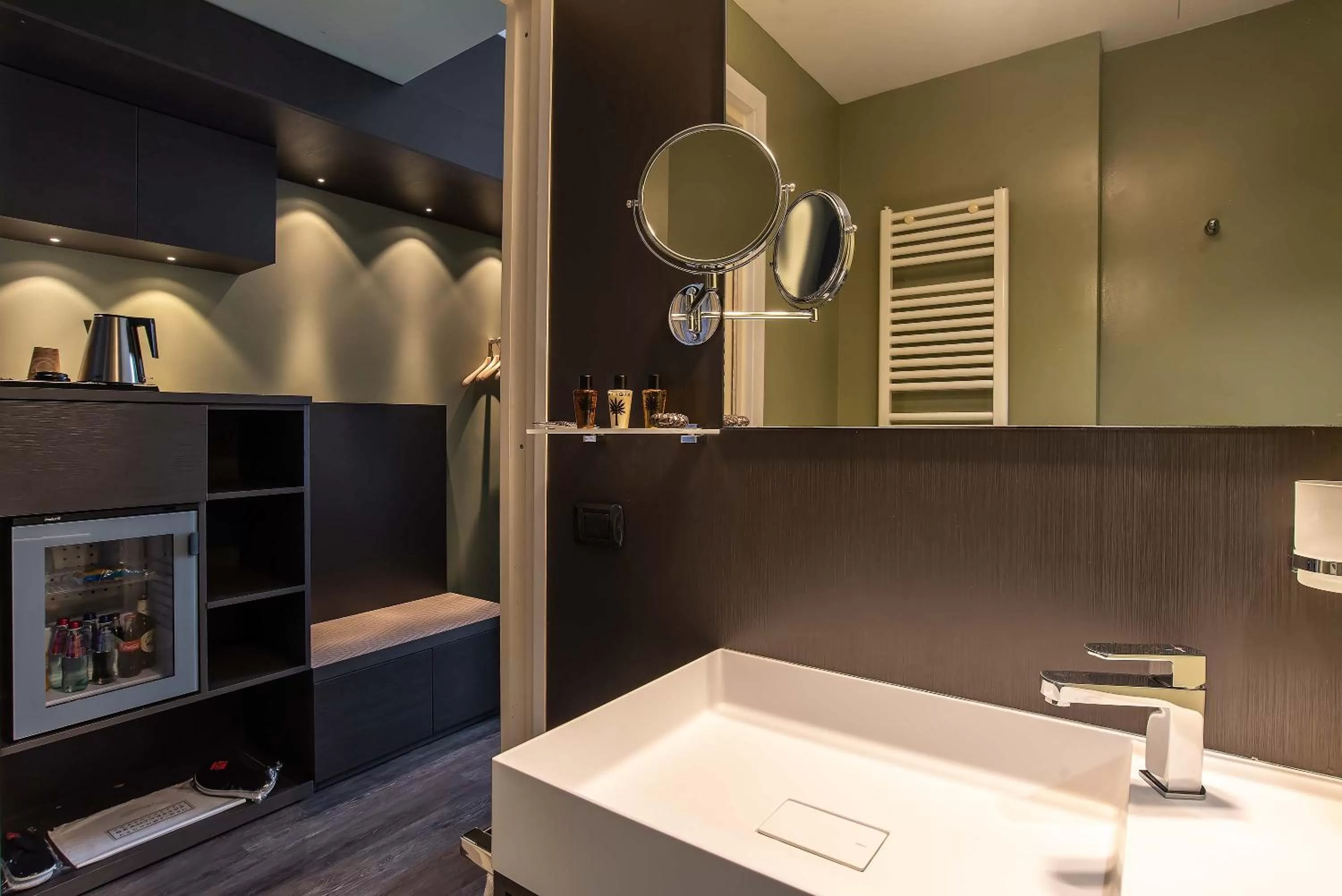 Bathroom in Maranello Palace