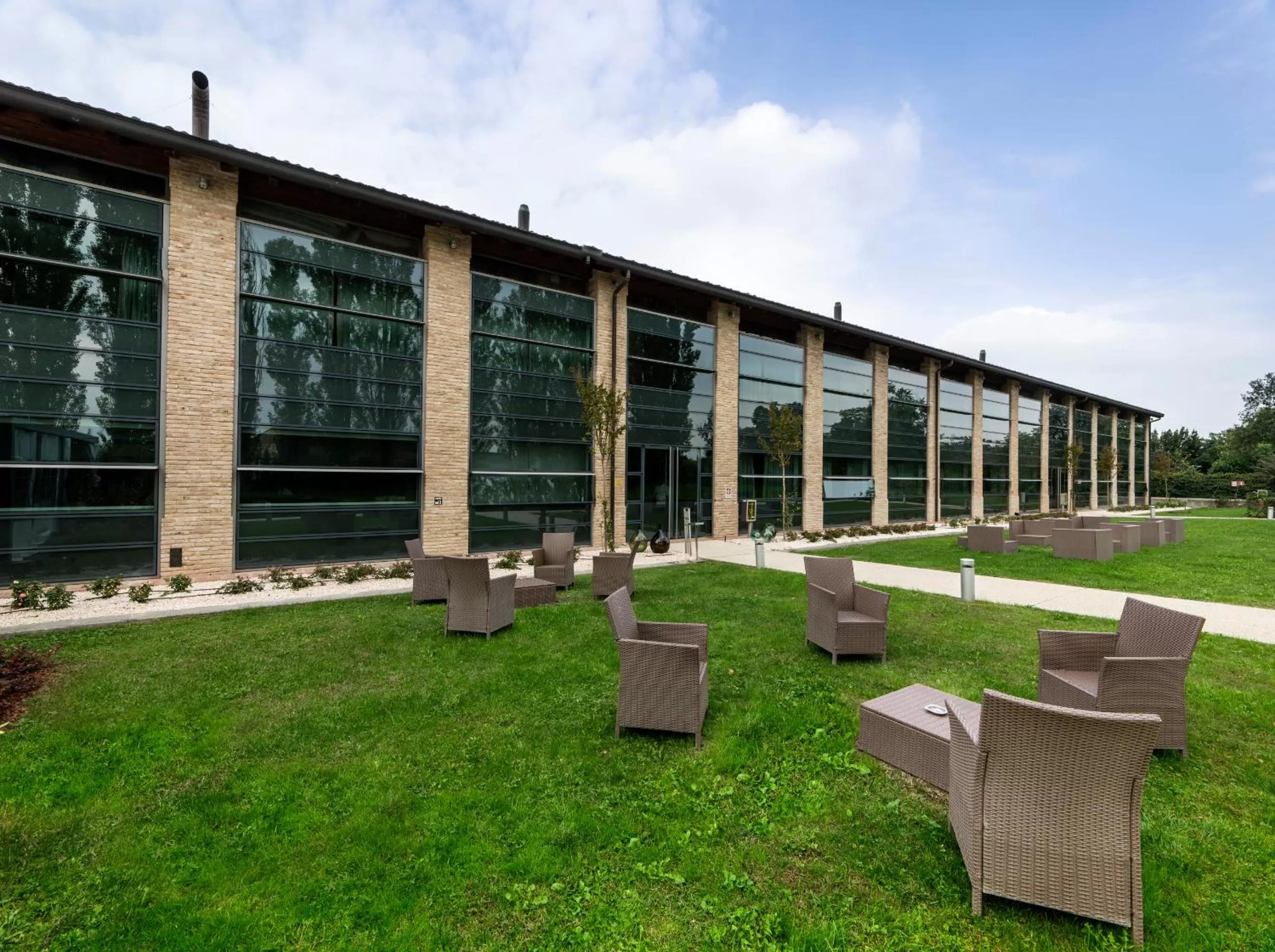 Property building in Best Western Hotel Green City