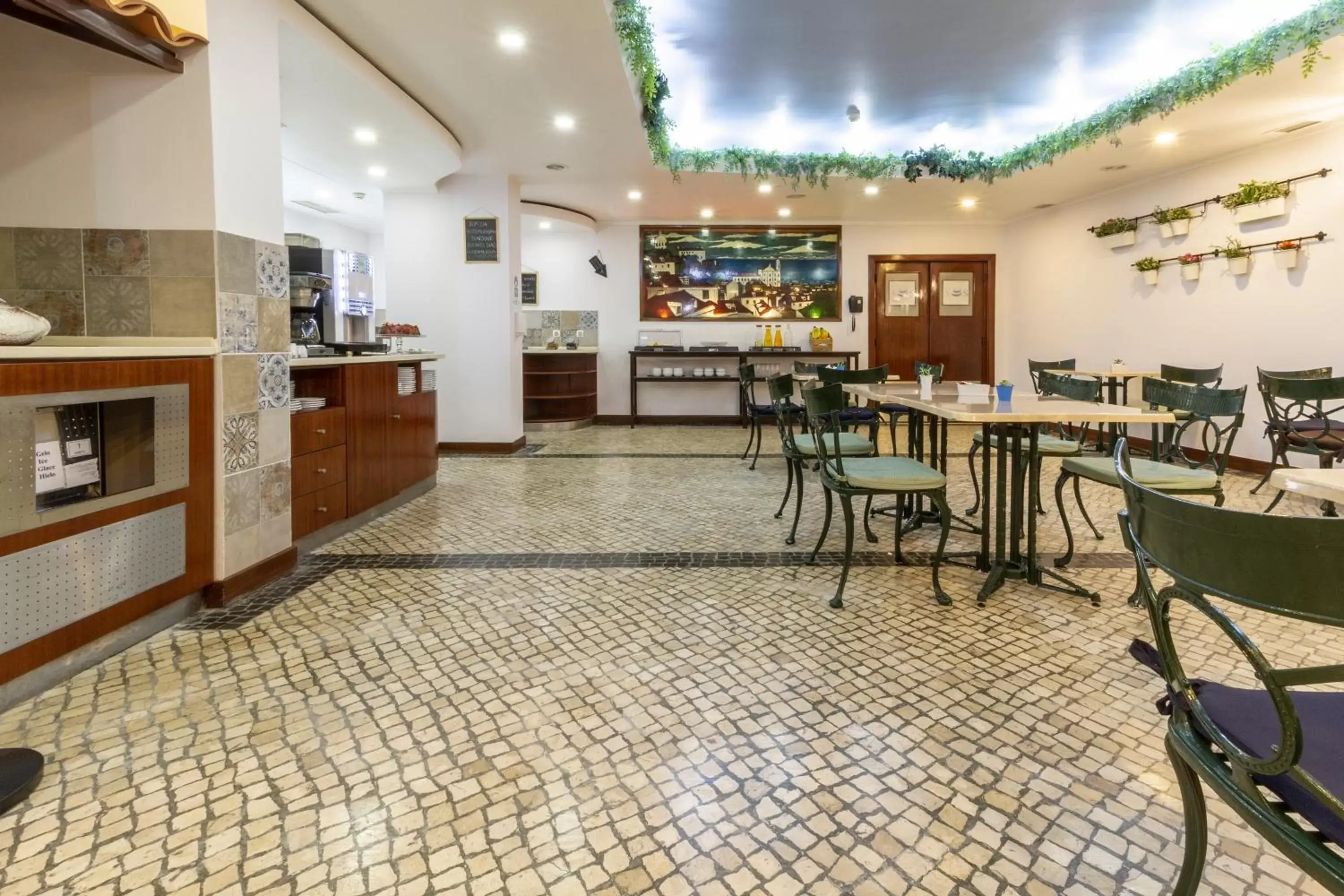 Breakfast, Restaurant/Places to Eat in Hotel A.S. Lisboa