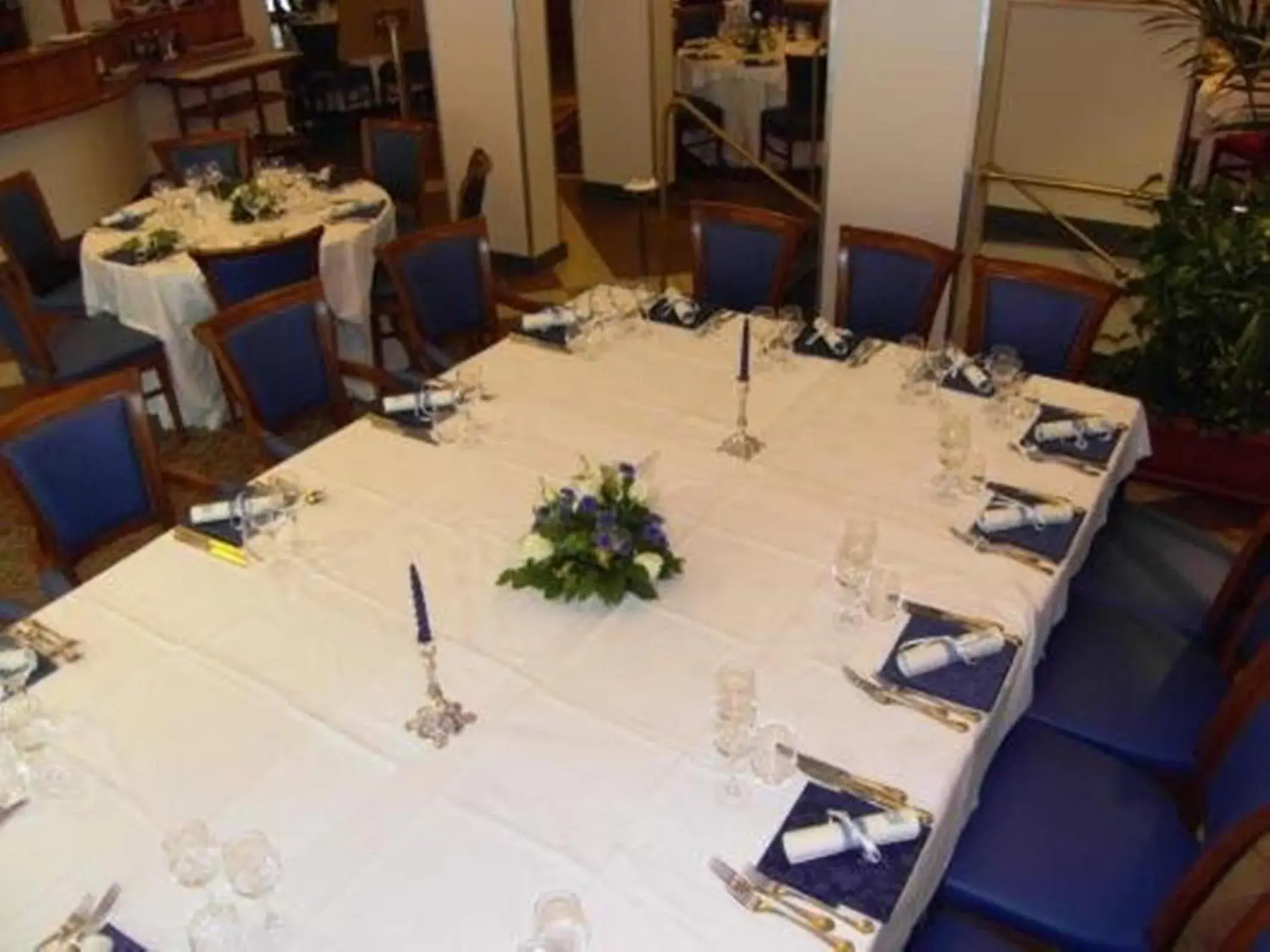 Restaurant/Places to Eat in Hotel Villa Savoia