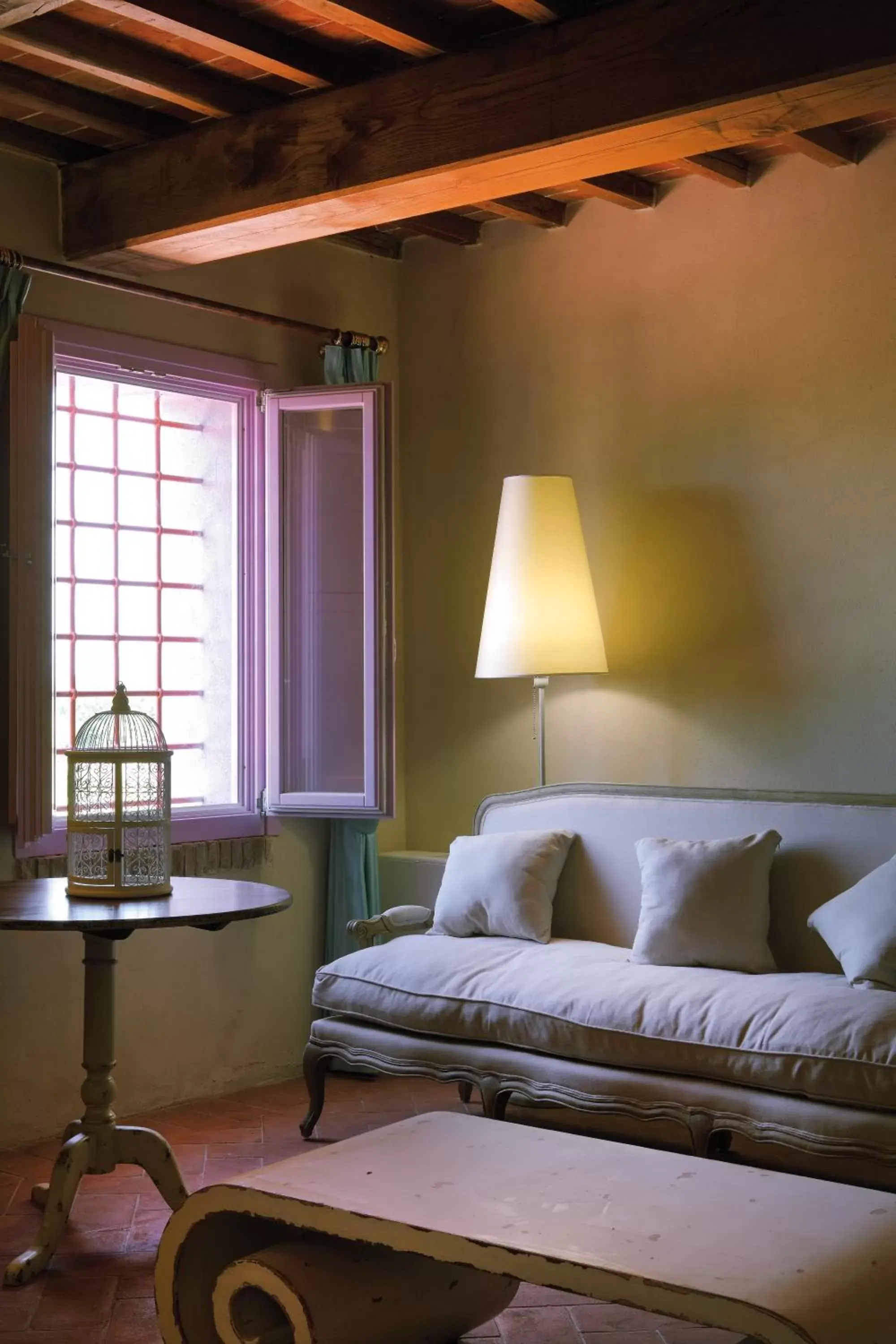 Living room, Bed in Casa Fontanino