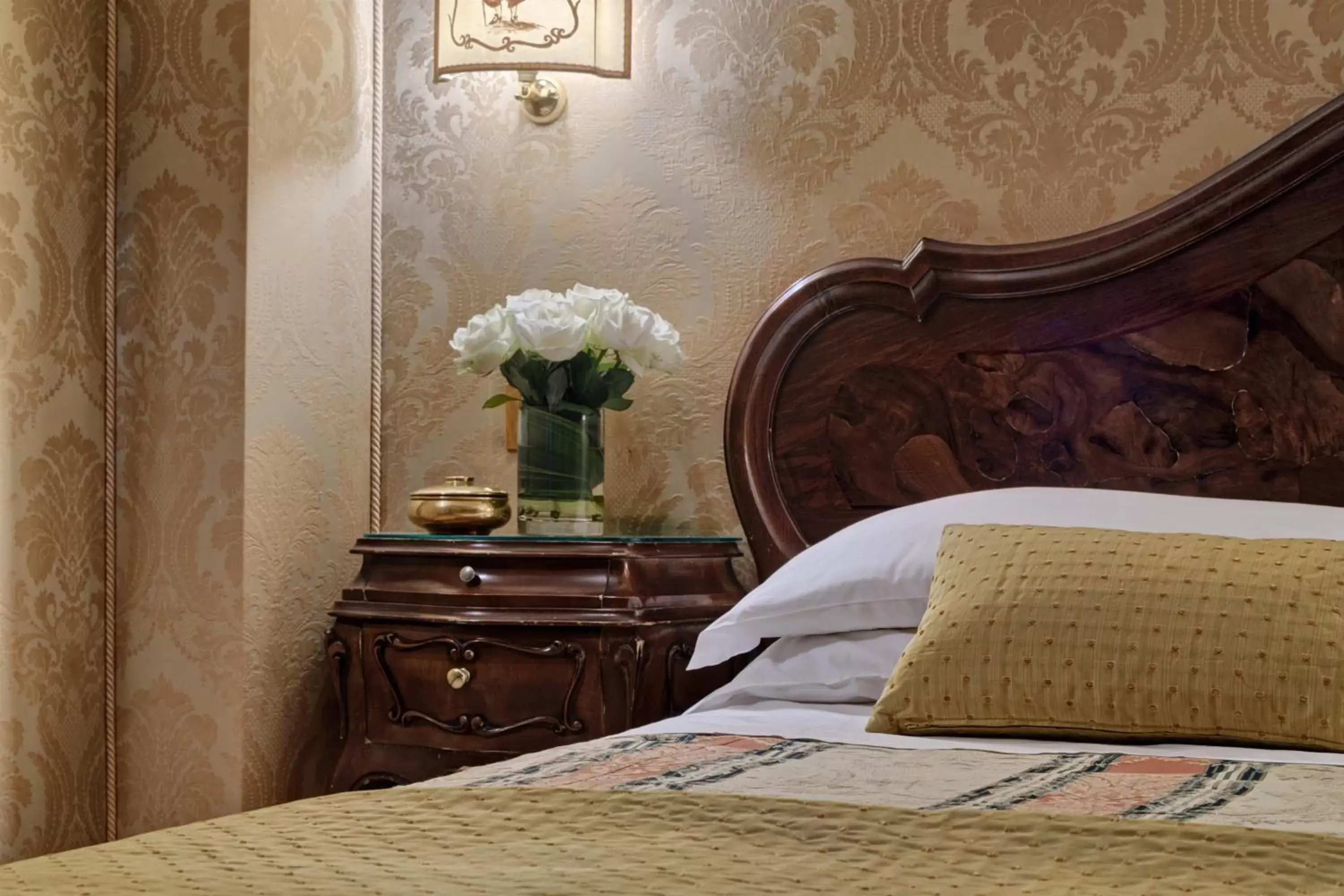 Bedroom, Bed in Antica Locanda al Gambero Bedroom, Bed in Antica Locanda al Gambero