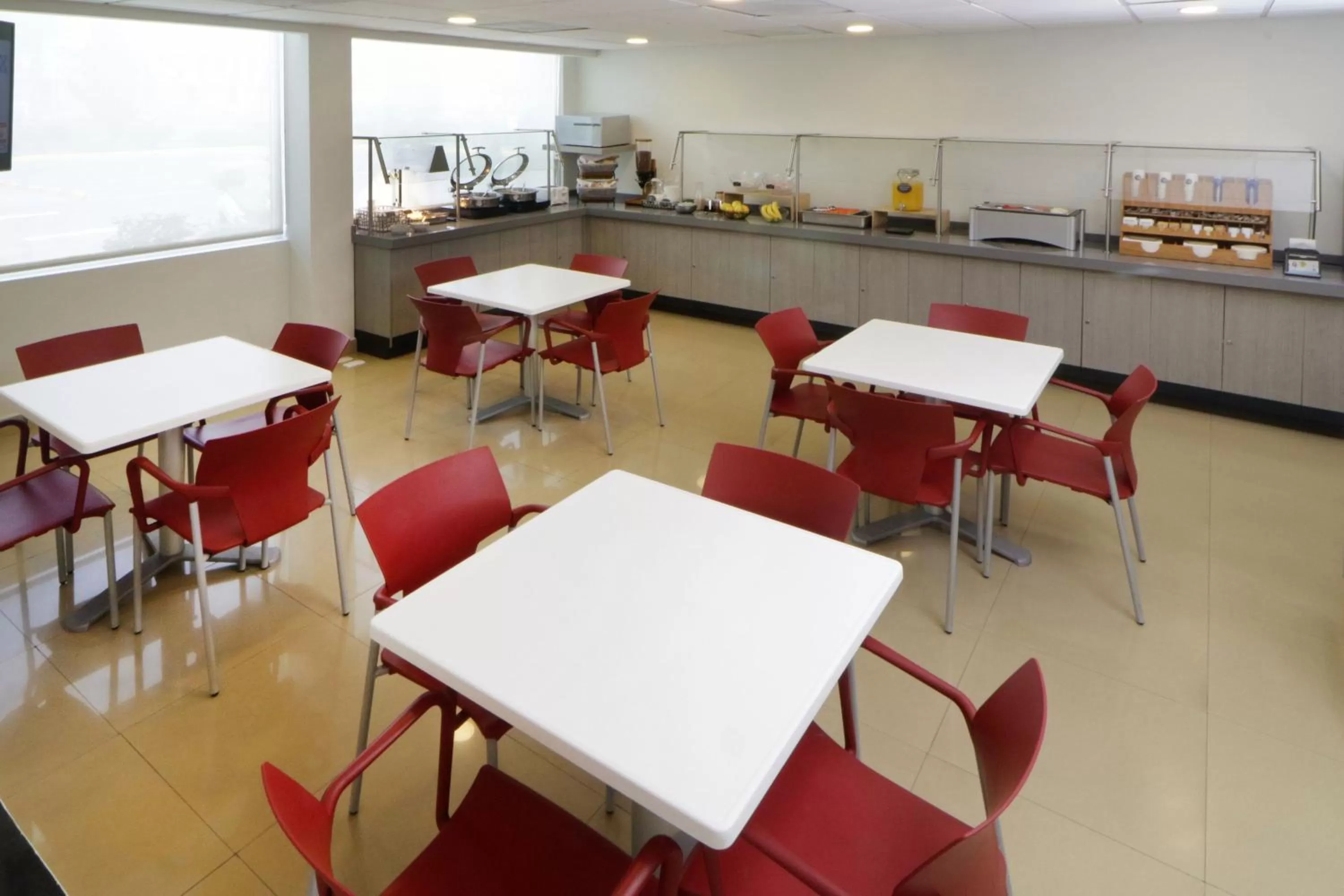 Breakfast in City Express Junior by Marriott Toluca Aeropuerto