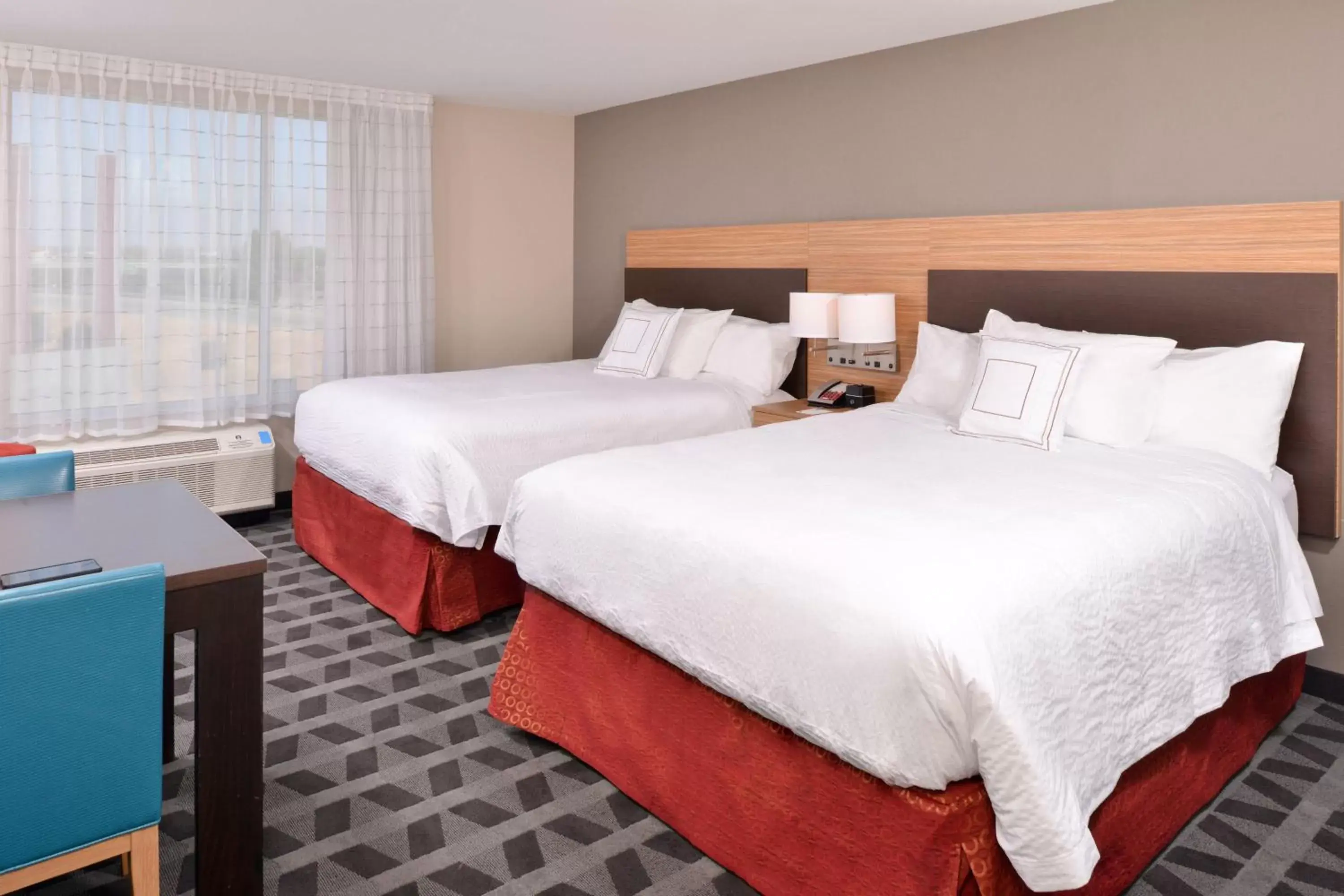 Photo of the whole room, Bed in TownePlace Suites by Marriott Ontario Chino Hills