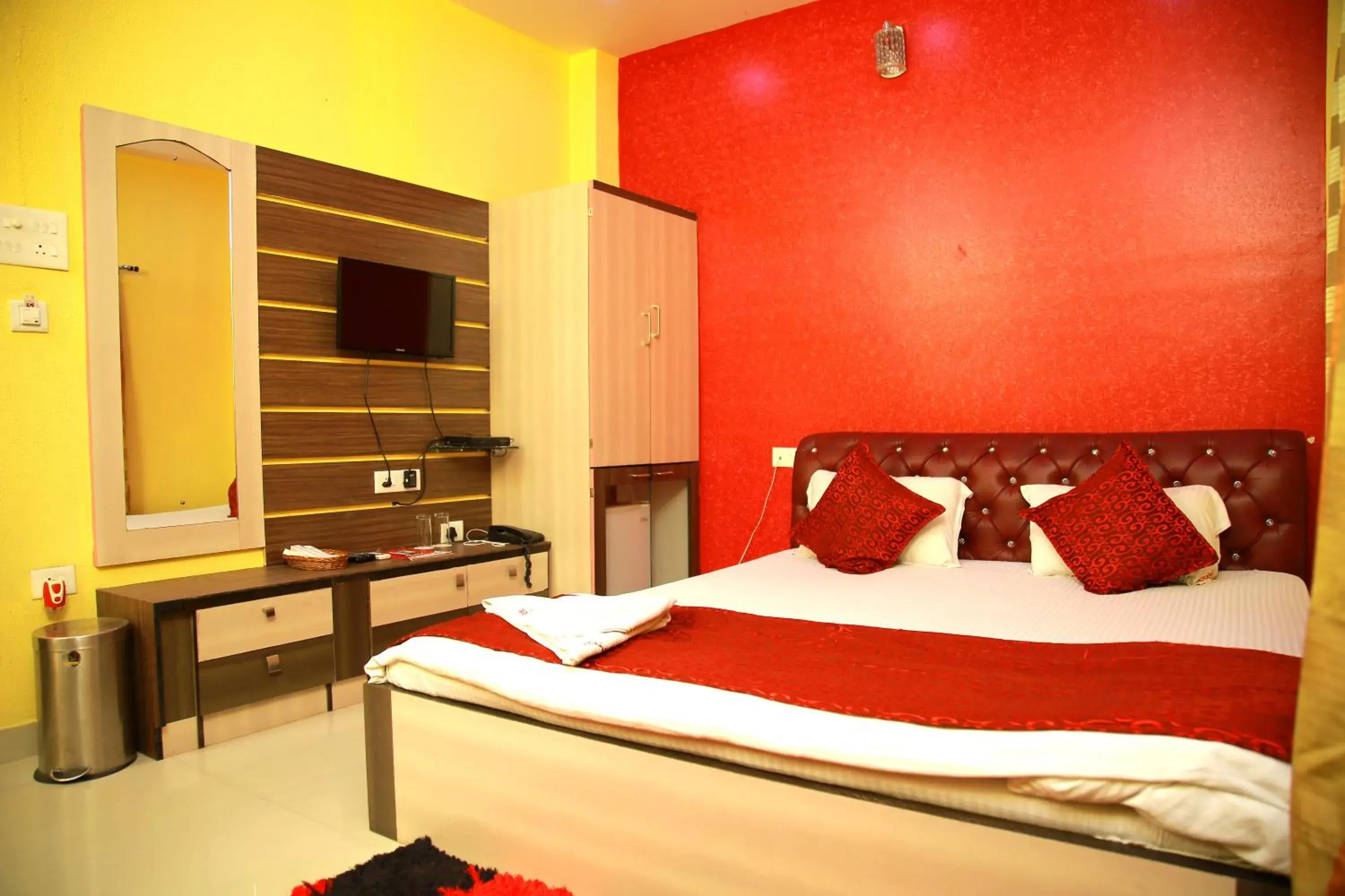 Bedroom, Bed in Babul Hotel