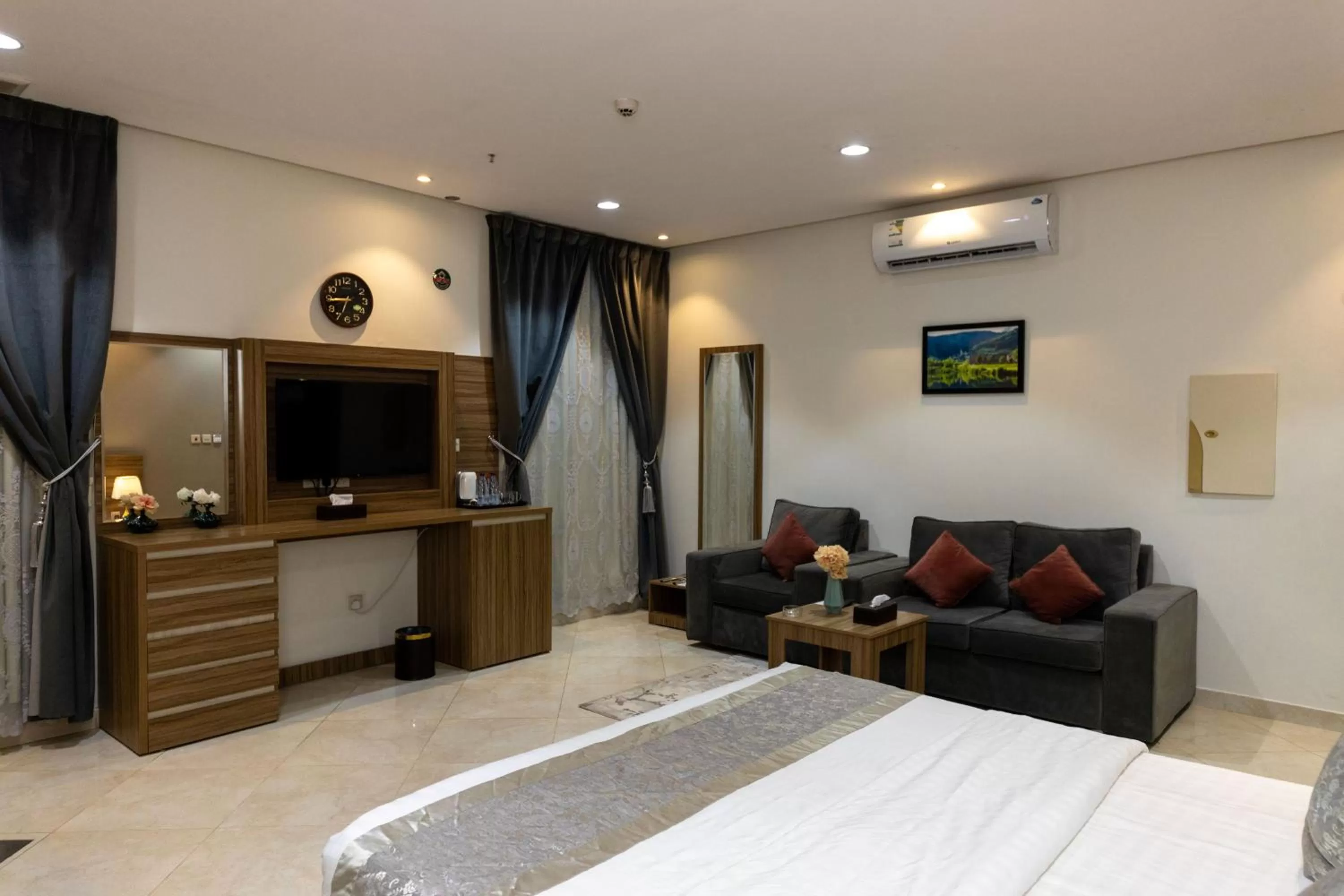 Bed in Admire Apart' Hotel