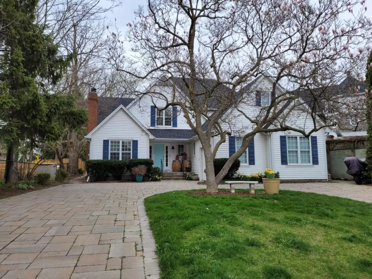 Property building in La Maison de Sophie