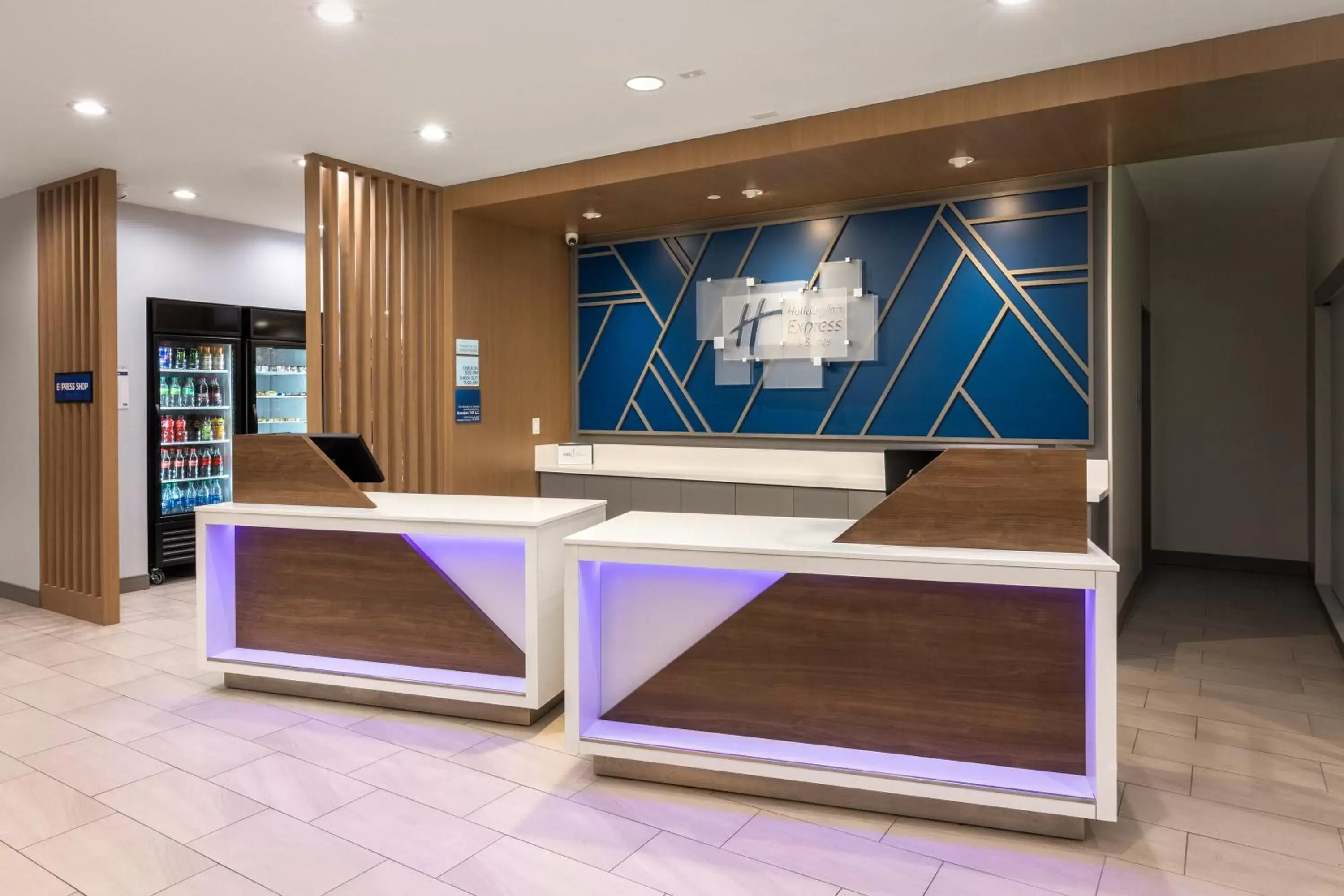 Lobby or reception, Lobby/Reception in Holiday Inn Express & Suites - Hawaiian Gardens, an IHG Hotel