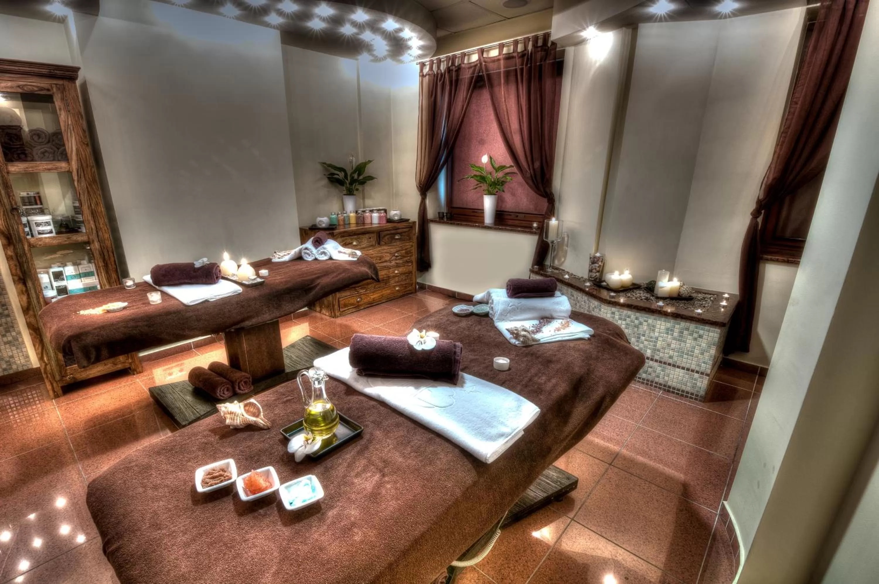 Spa and wellness centre/facilities, Bed in Hotel Belweder