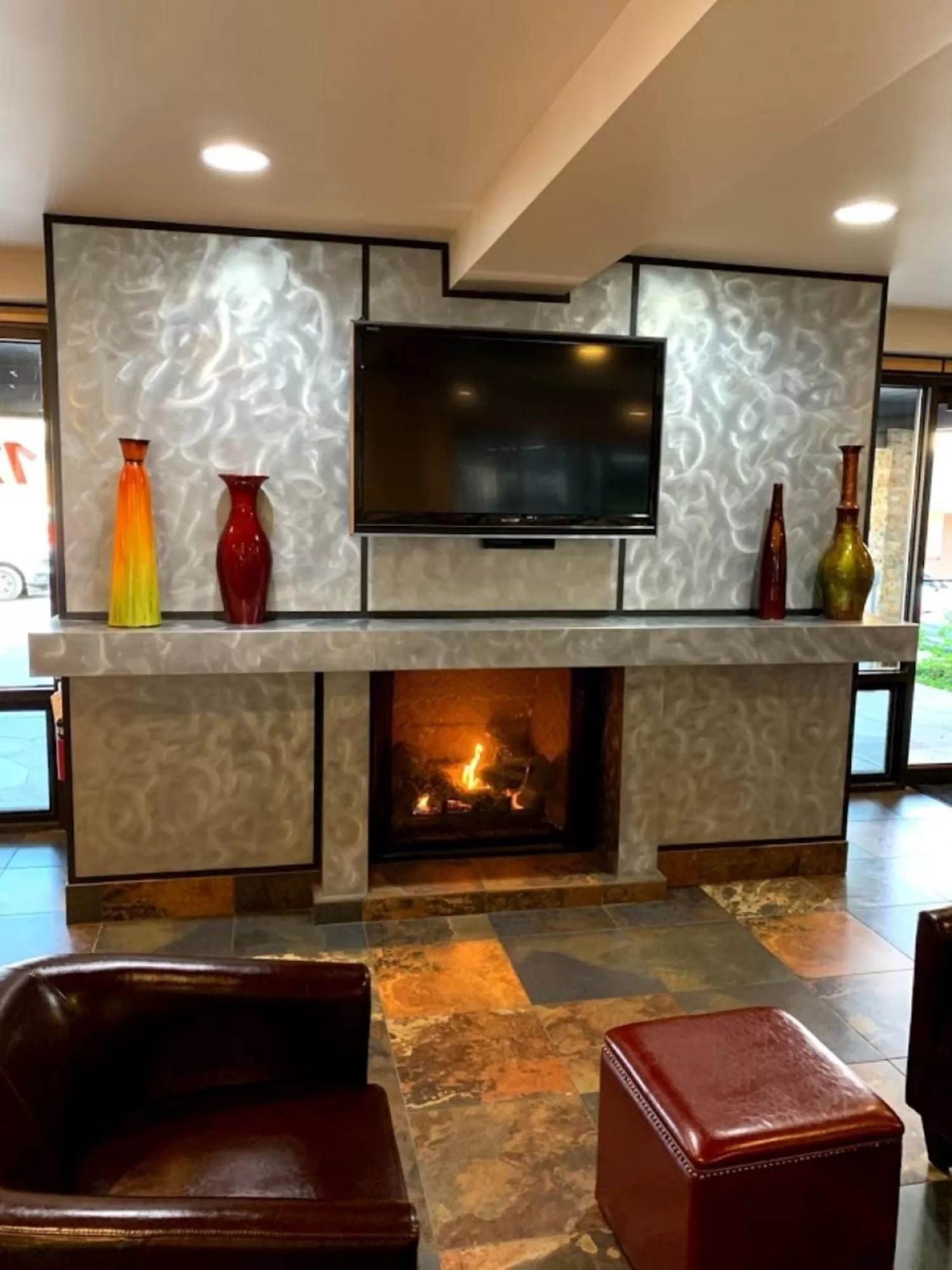 Lobby or reception in GetAways at Park Regency Resort