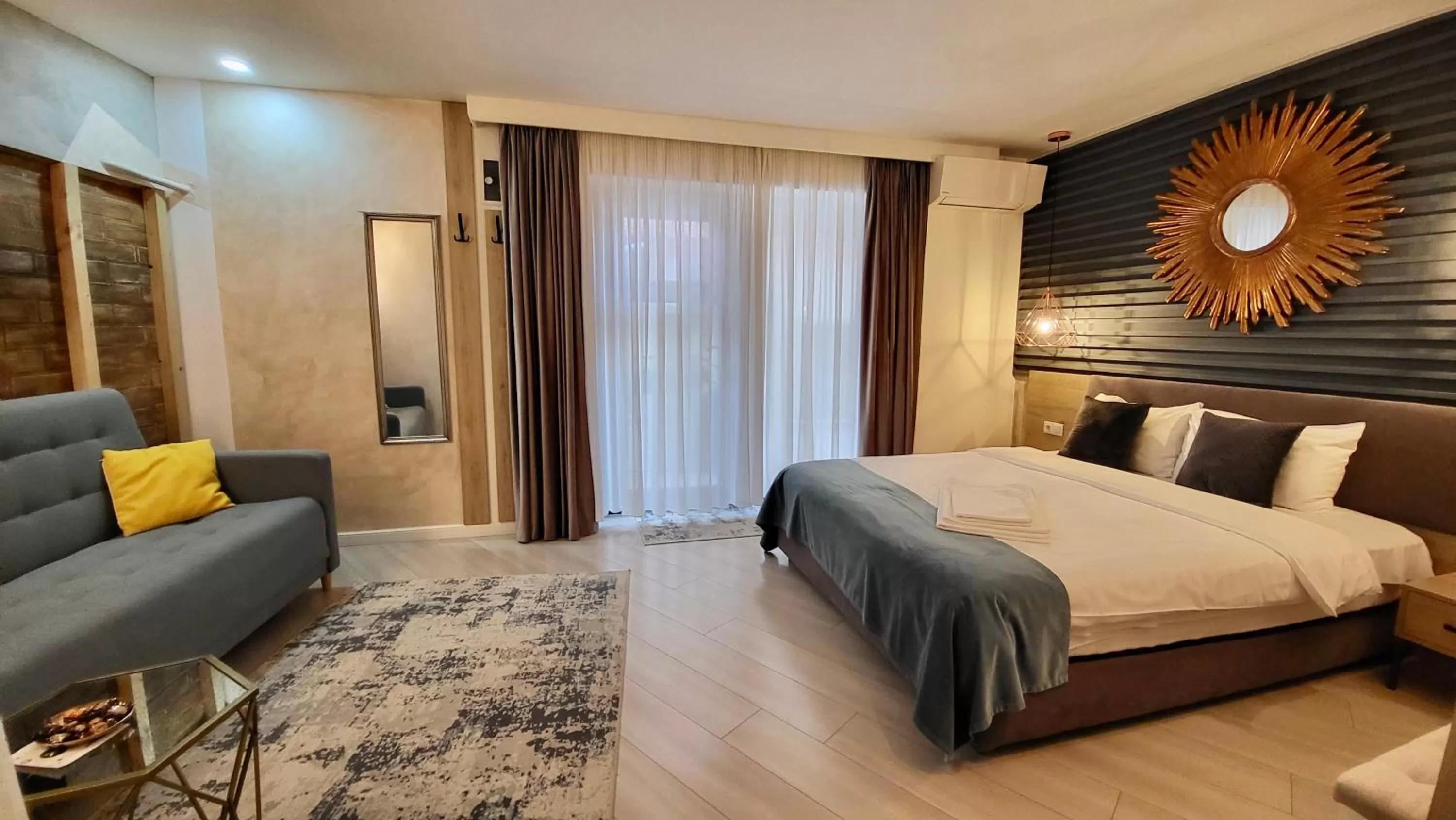 Photo of the whole room, Bed in Lumiere House Sibiu