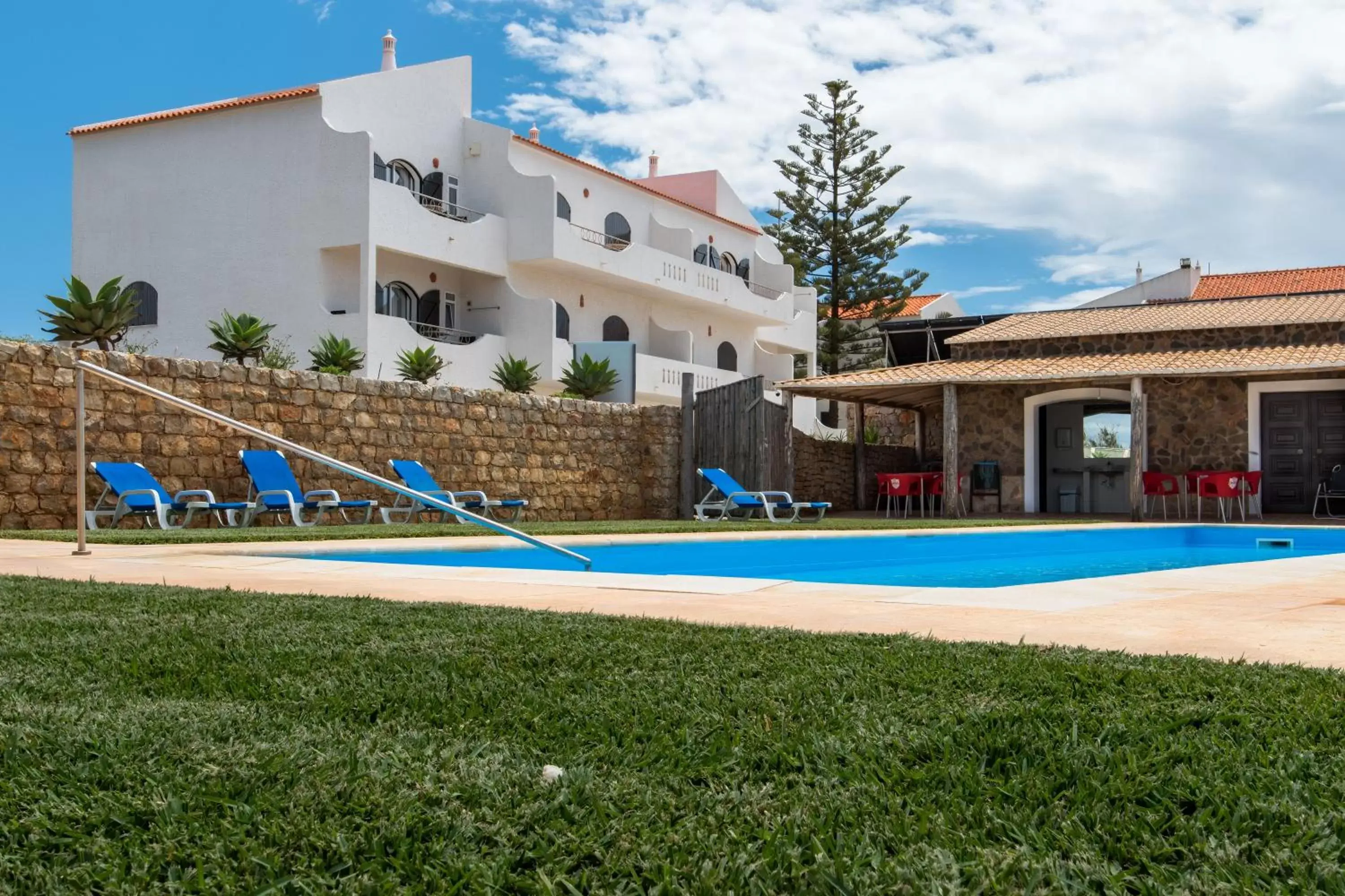 Garden, Property Building in Tonel Apartamentos Turisticos