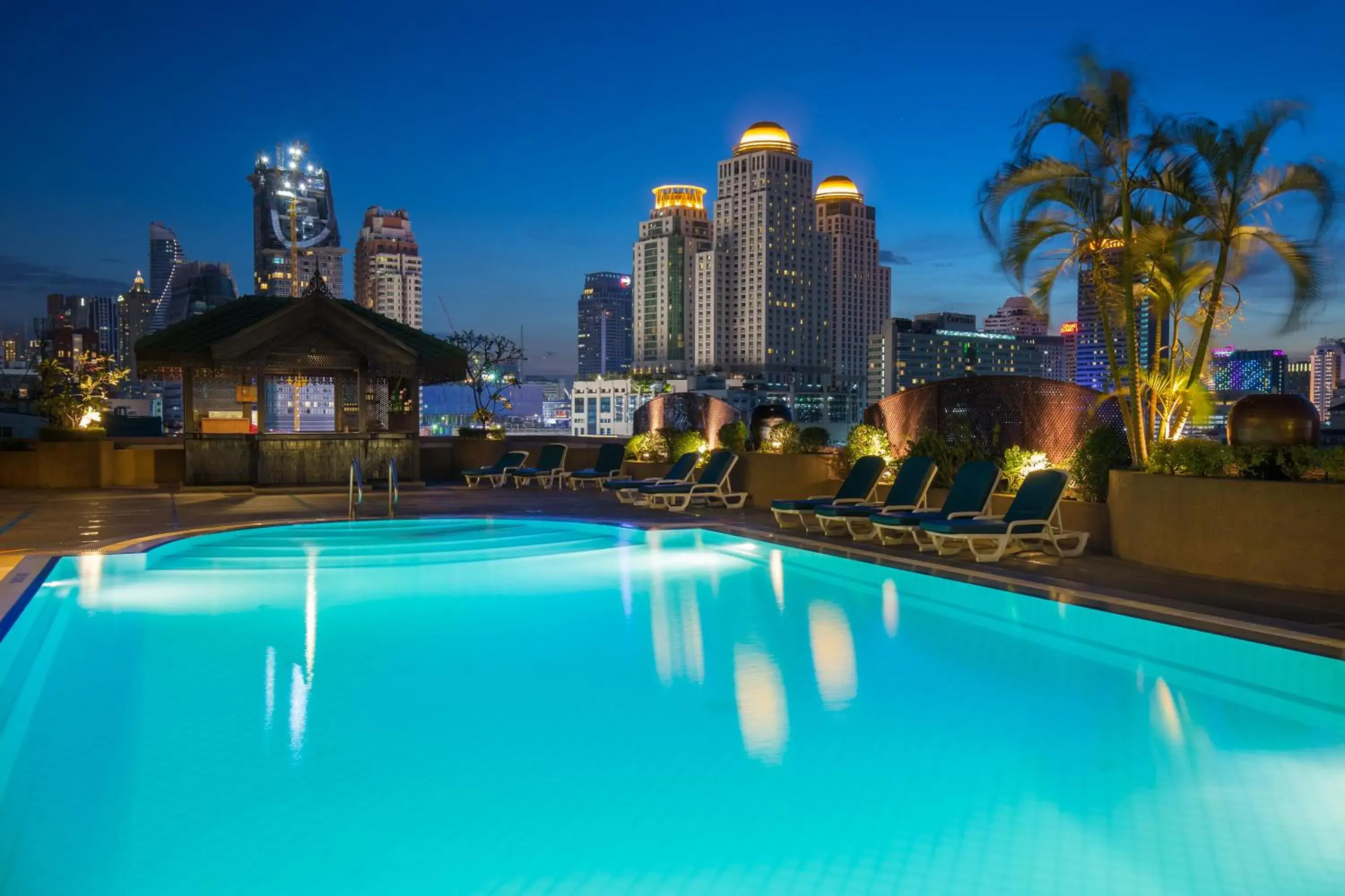 Pool view, Swimming Pool in Ramada by Wyndham D MA Bangkok