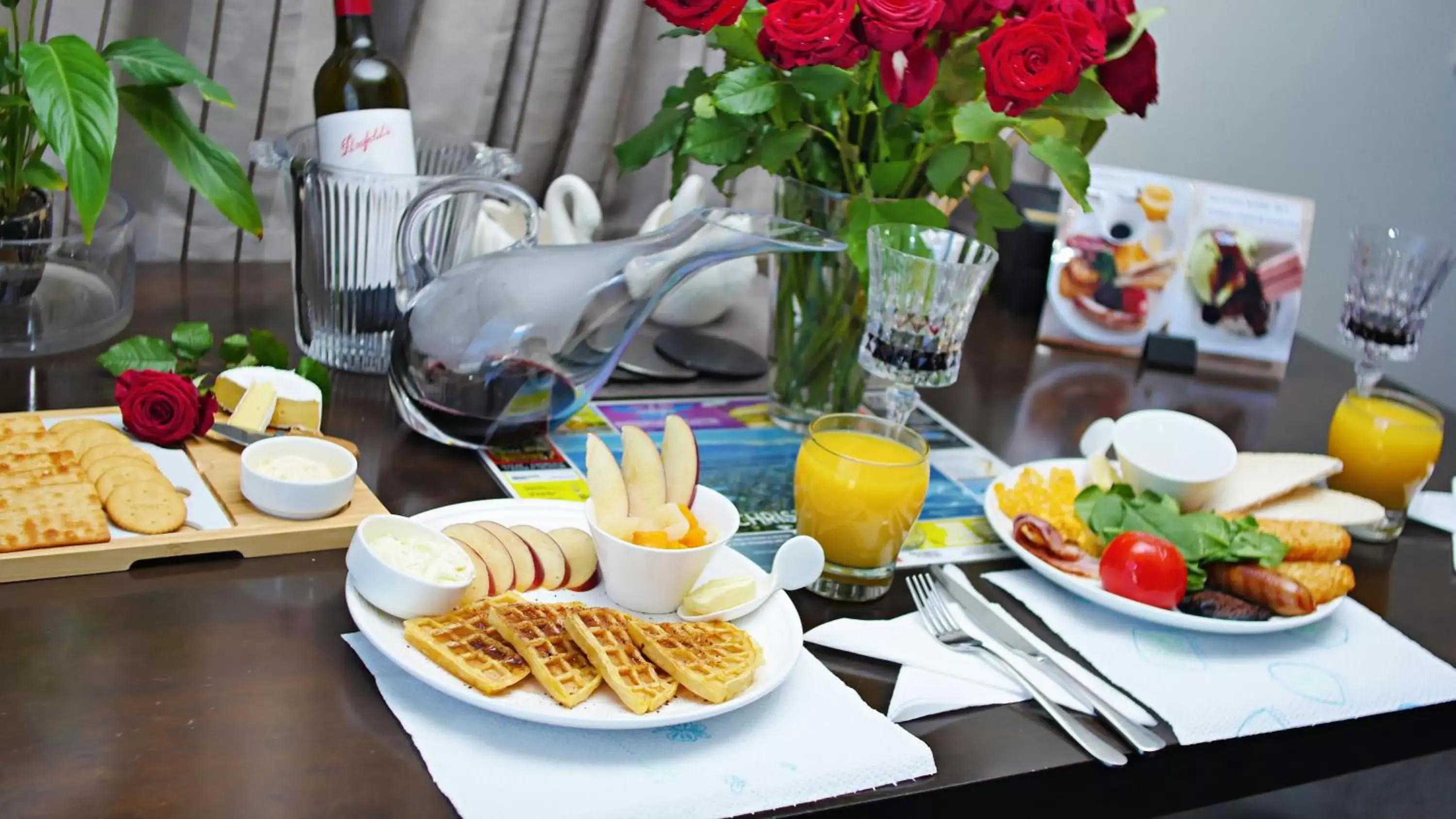 Food close-up, Breakfast in Arthur's Court Motor Lodge