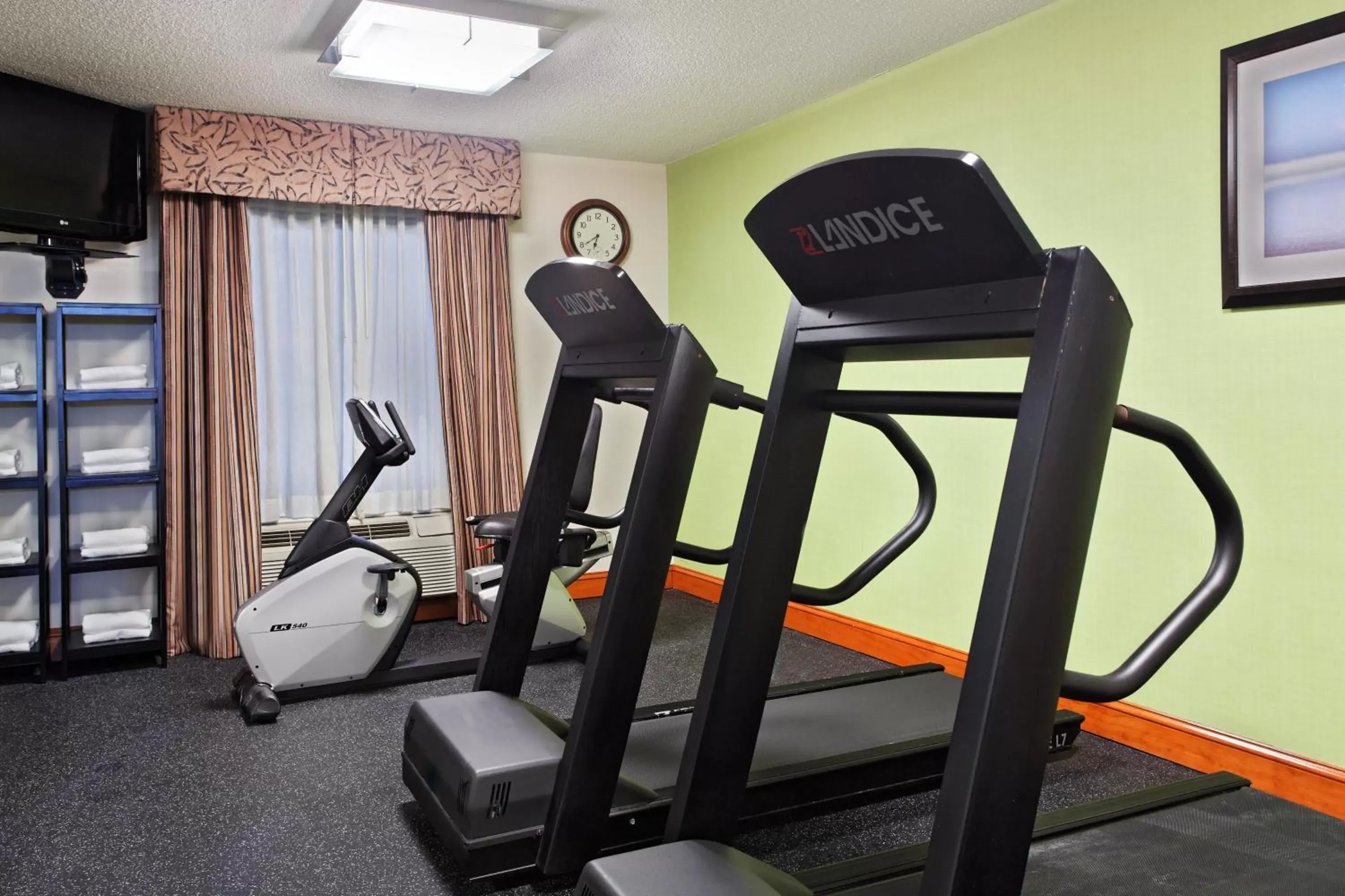 Spa and wellness centre/facilities, Fitness Center/Facilities in Holiday Inn Express Richmond-Brandermill-Hull Street, an IHG Hotel