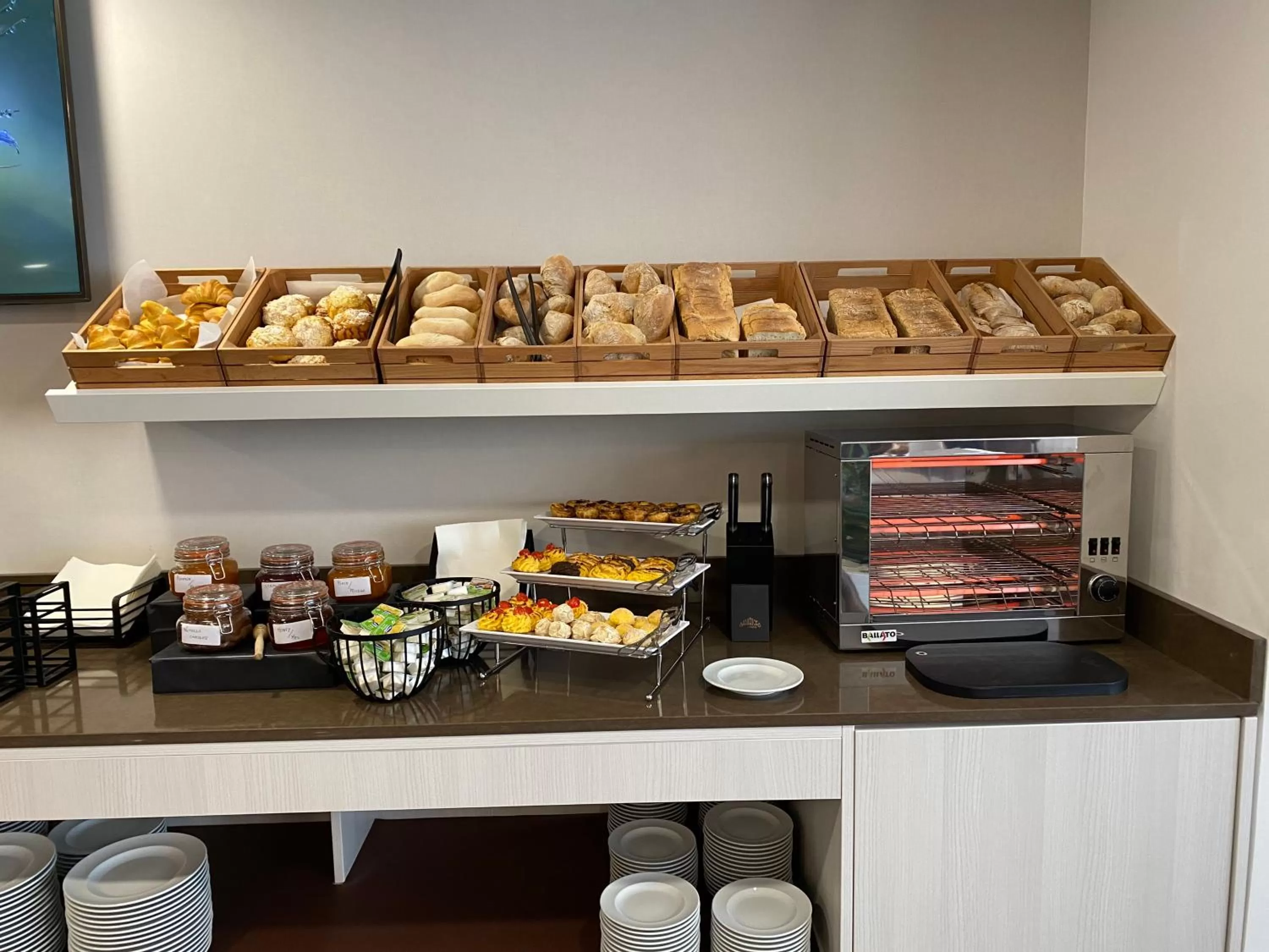 Breakfast, Food in Cascais City & Beach Hotel