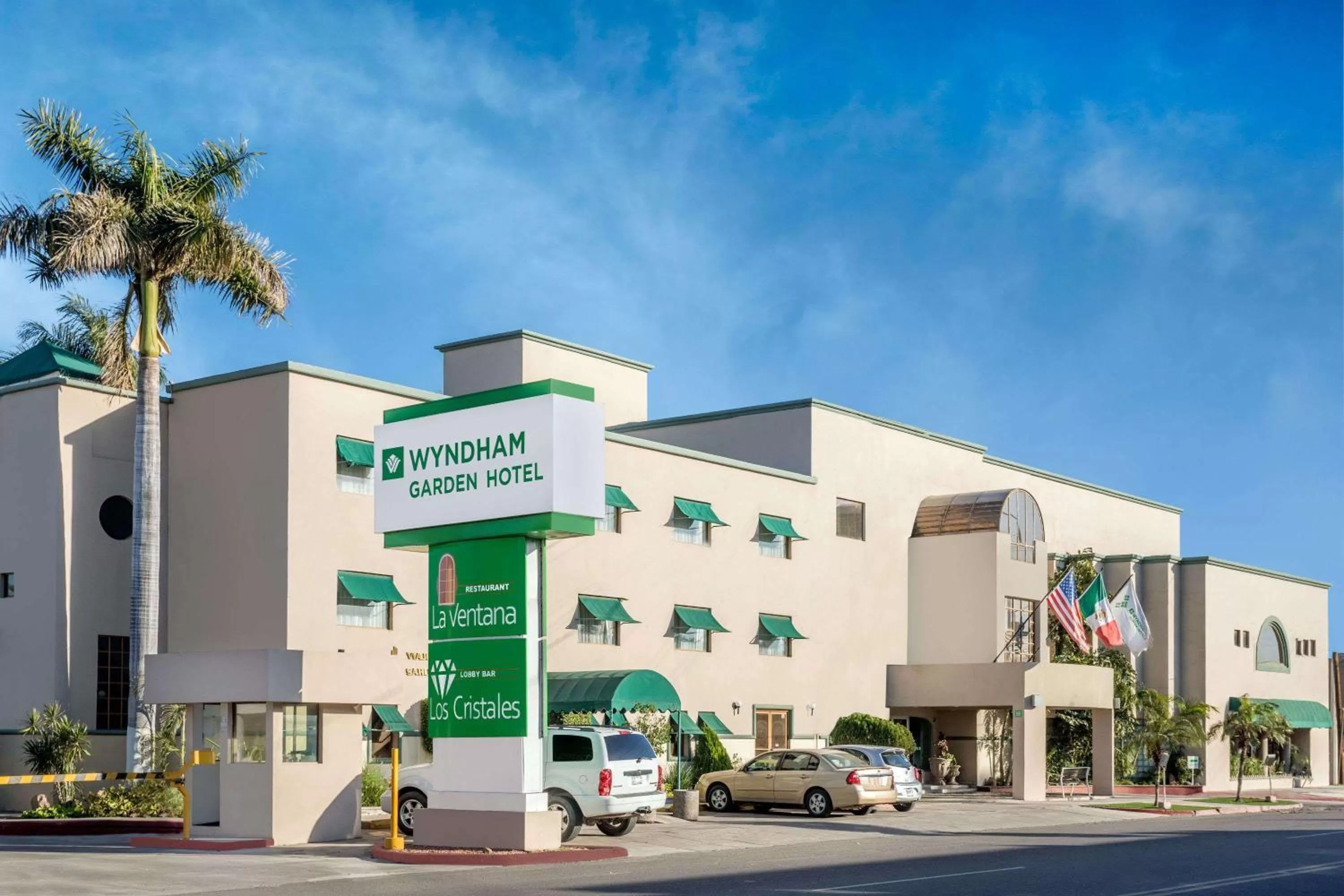 Property building in Wyndham Garden Obregon