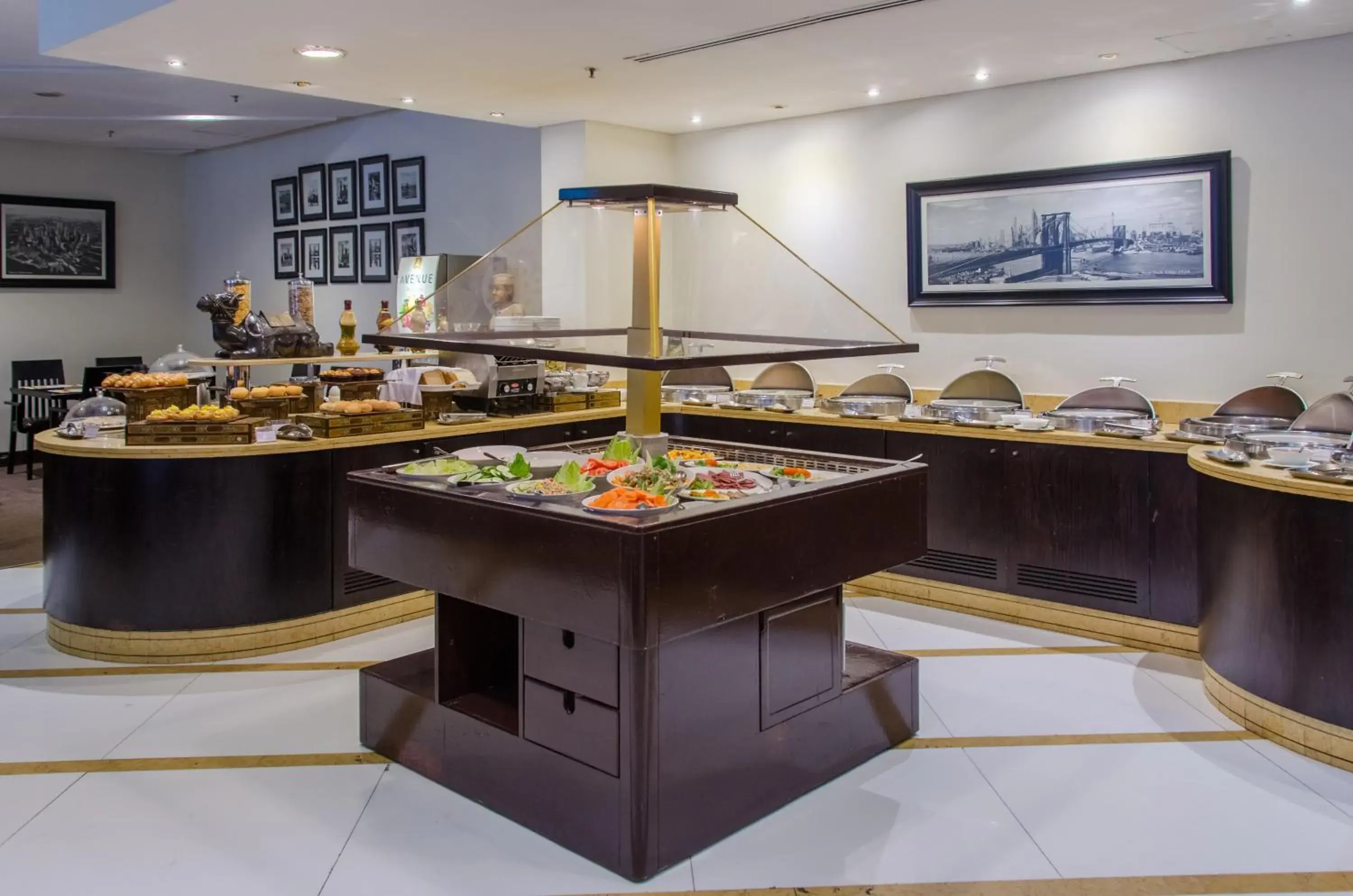 Buffet breakfast in Avenue Hotel Dubai