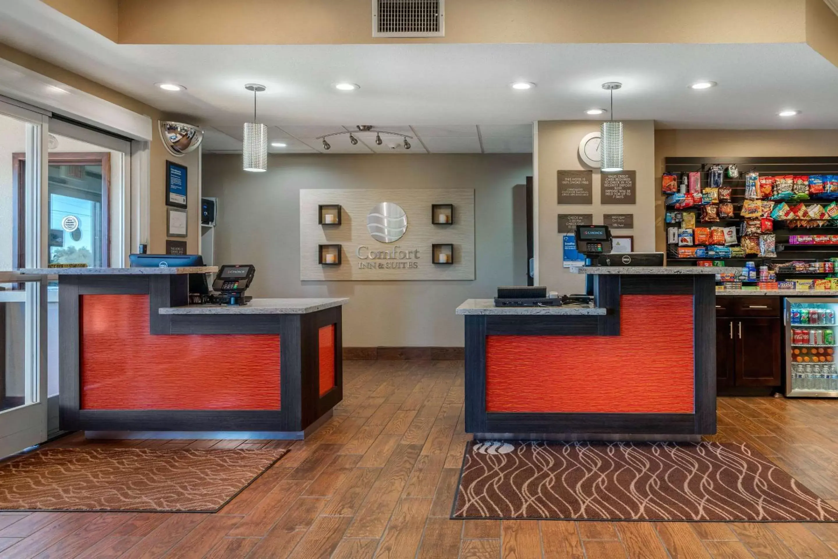 Lobby or reception, Lobby/Reception in Comfort Inn & Suites Sacramento – University Area