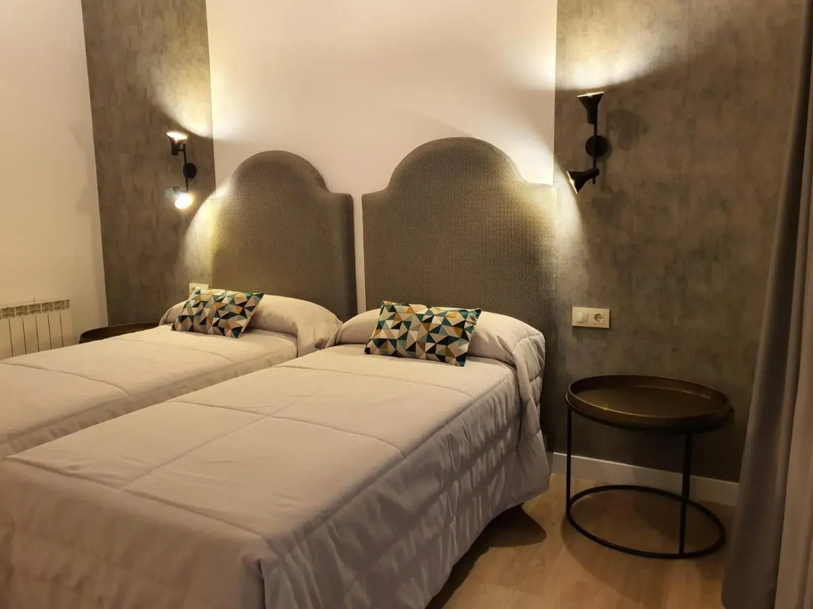 Bedroom, Bed in Hotel Complejo Par