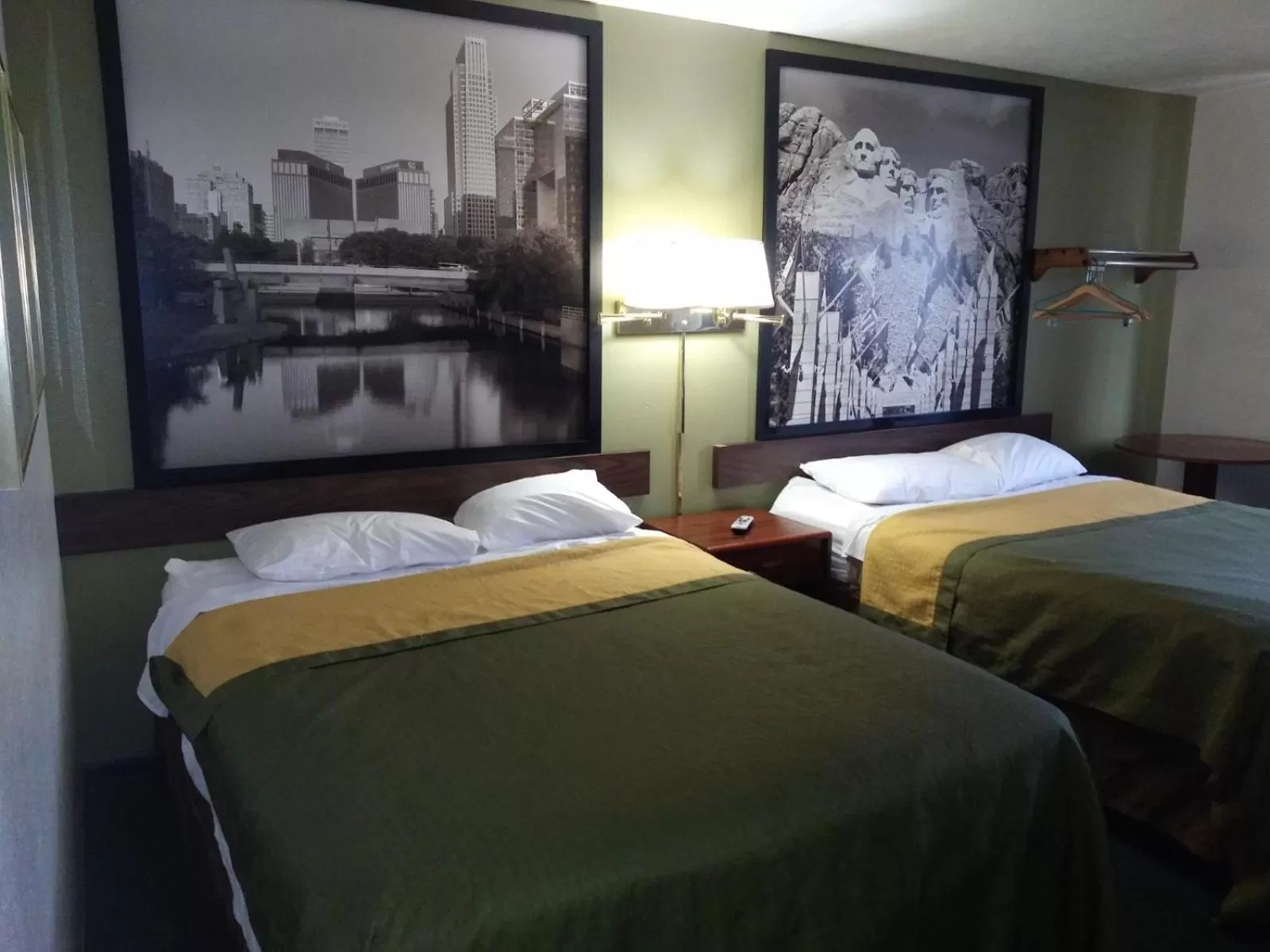 Bed in Ainsworth Inn