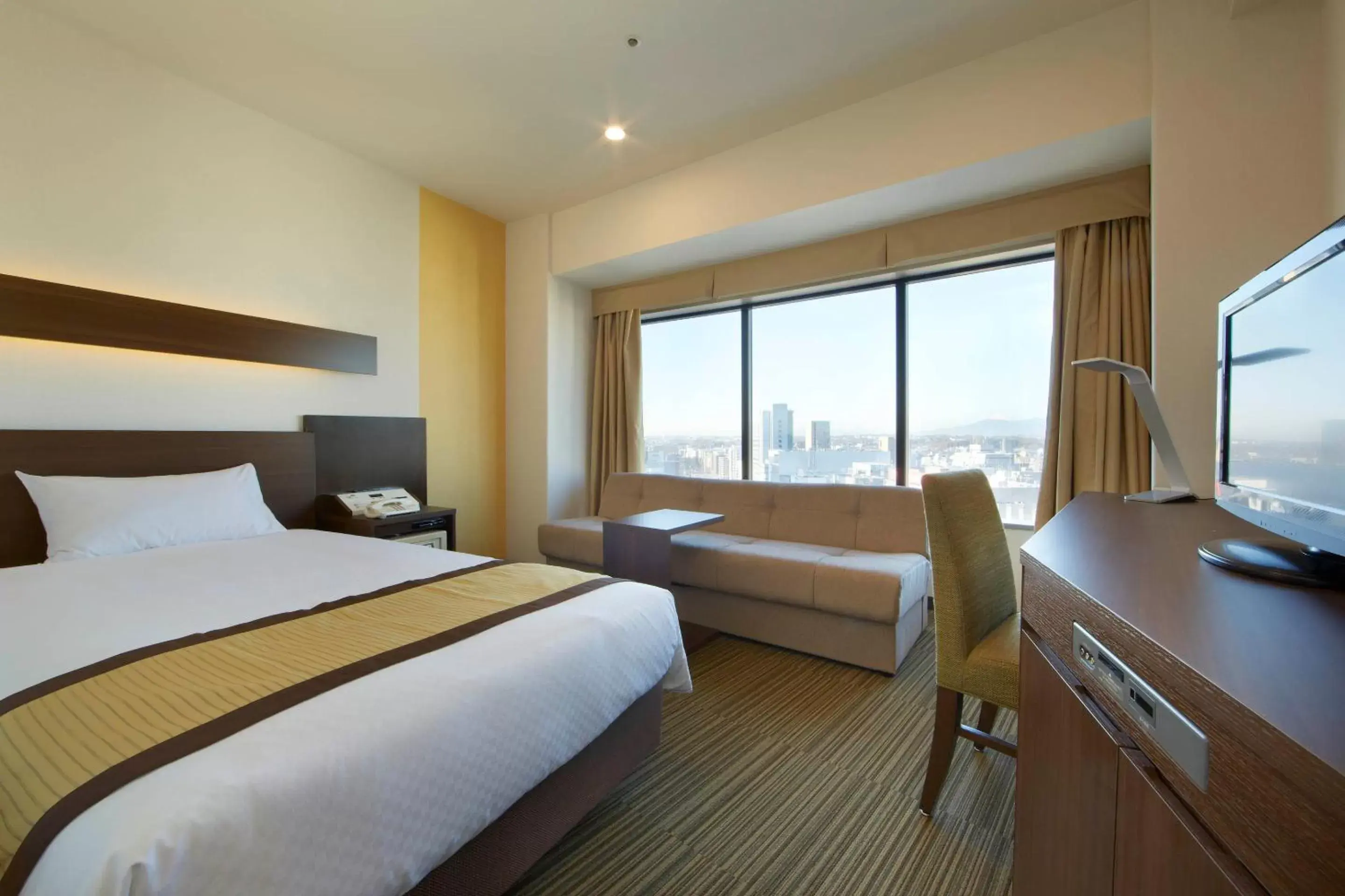 Photo of the whole room, Bed in Shin Yokohama Prince Hotel Photo of the whole room, Bed in Shin Yokohama Prince Hotel