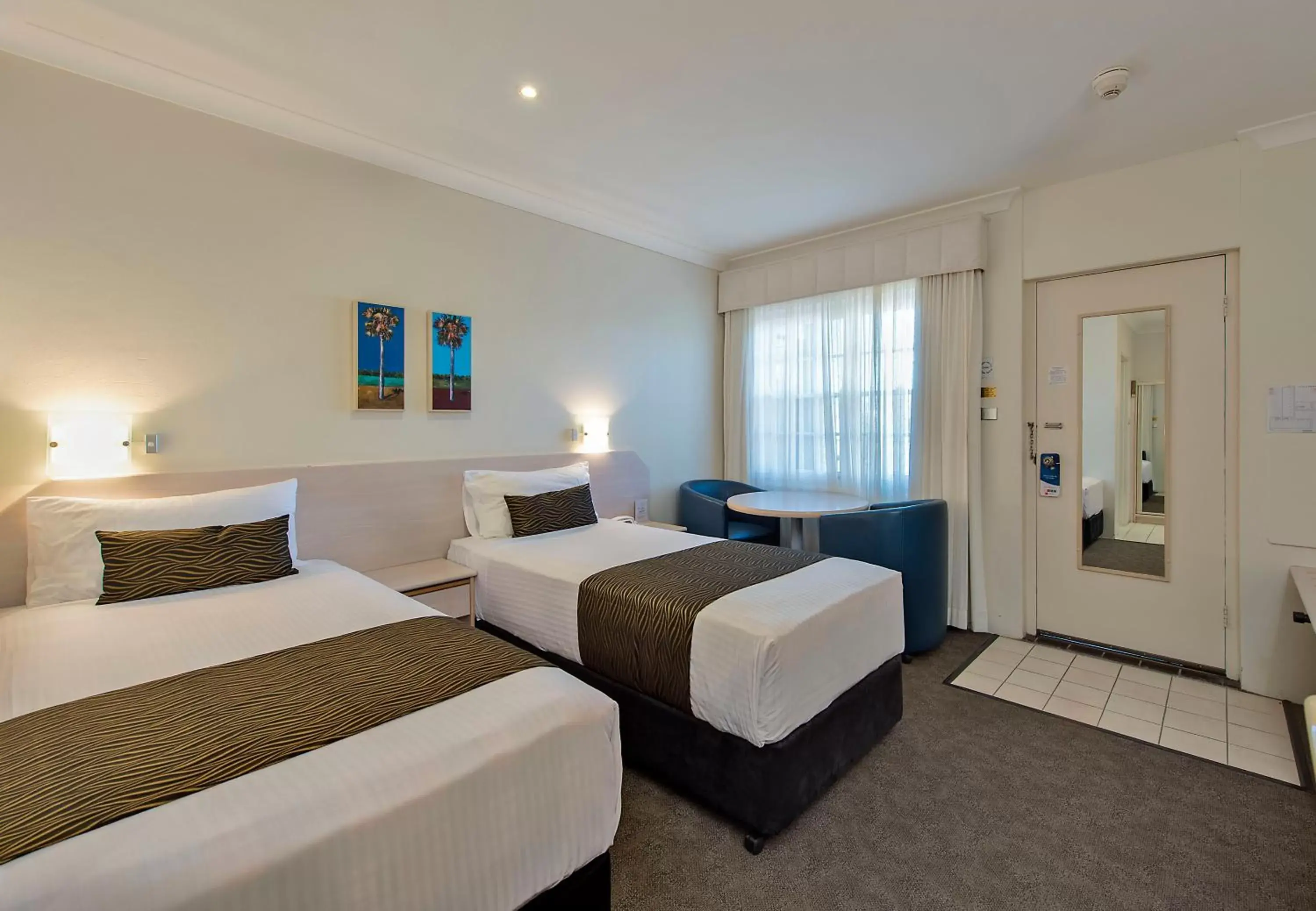 Bedroom, Bed in Comfort Inn All Seasons