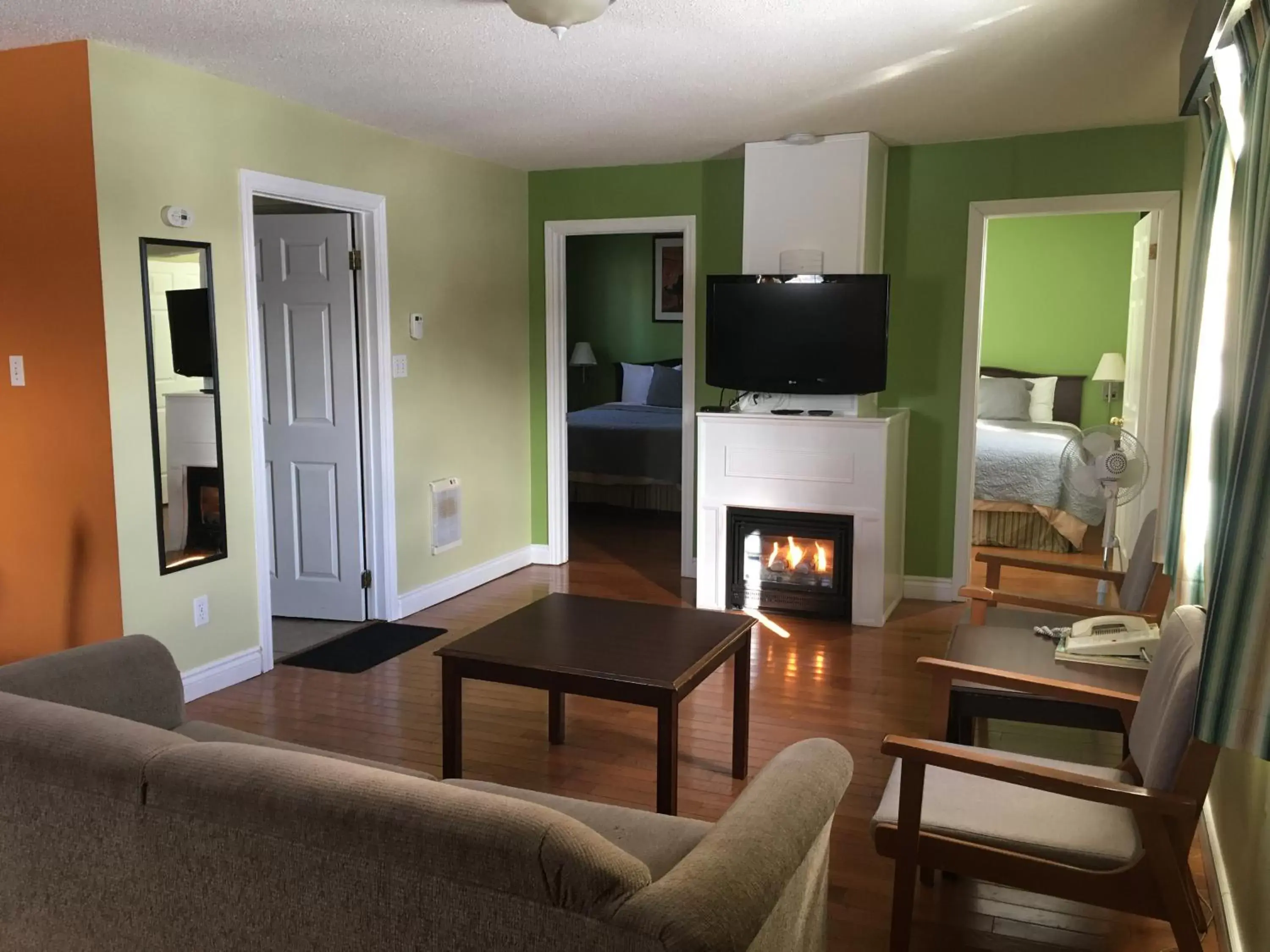 Seating Area in Lakeshore Suites