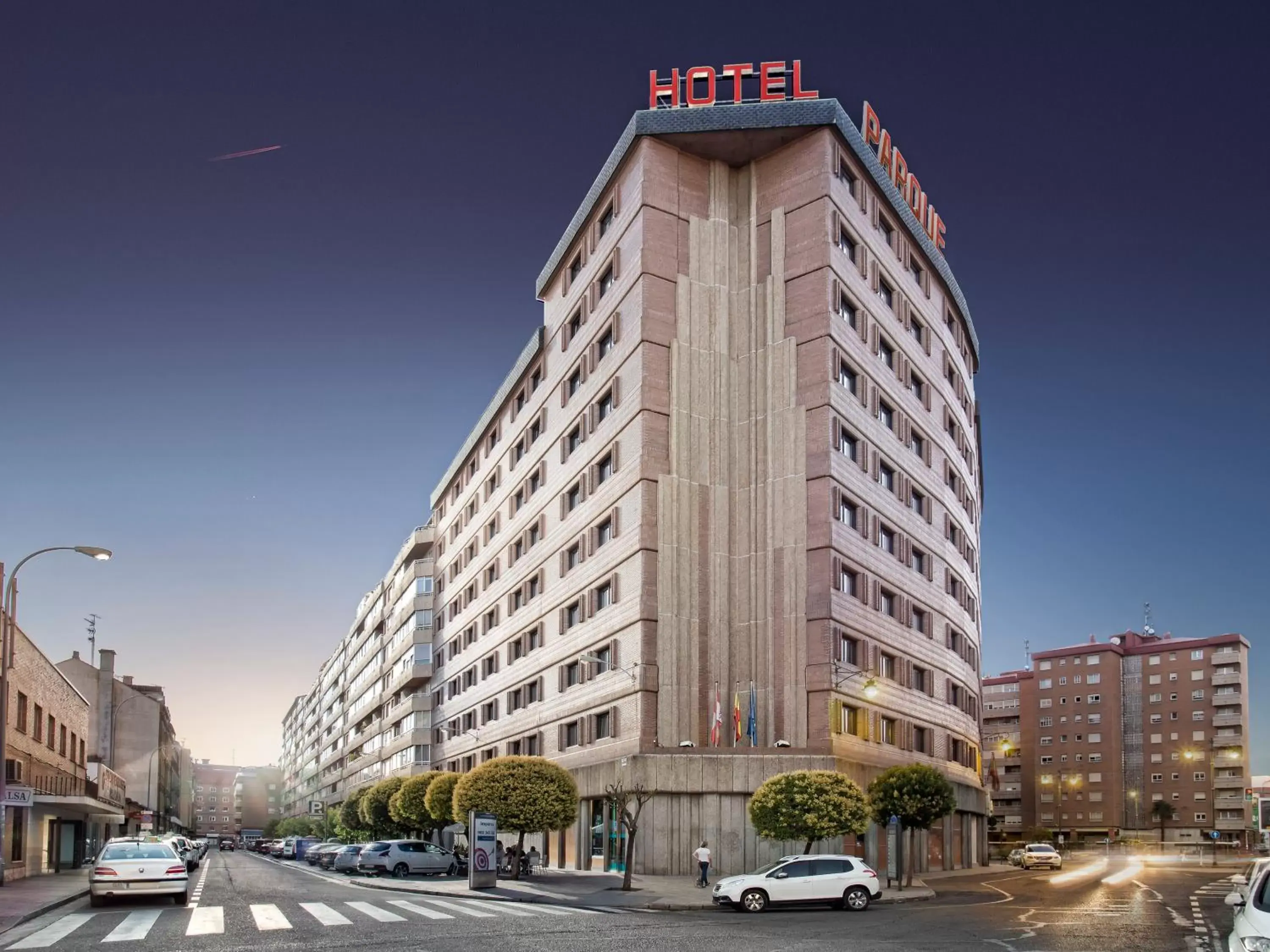 Facade/entrance, Property Building in Hotel Zentral Parque