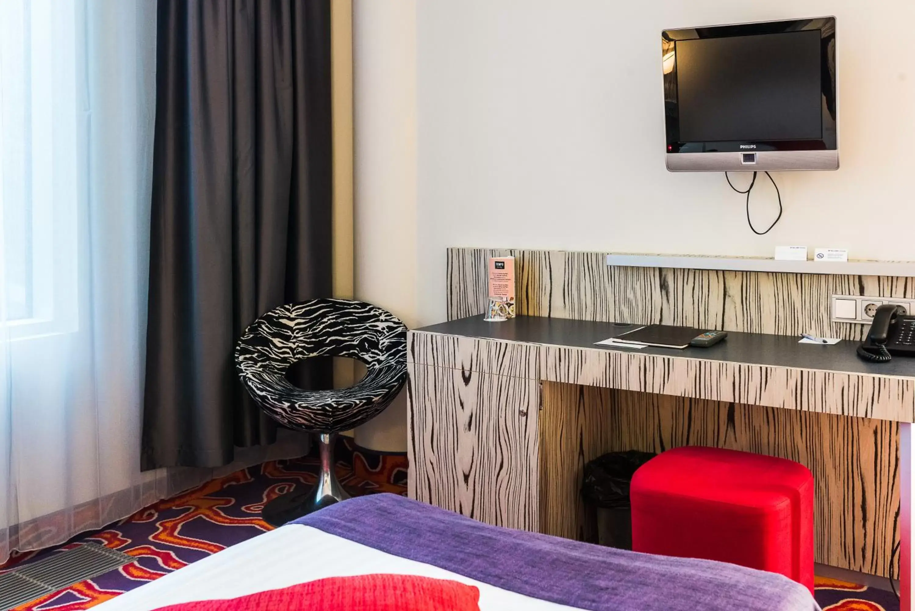 TV and multimedia, TV/Entertainment Center in Tallink Spa & Conference Hotel