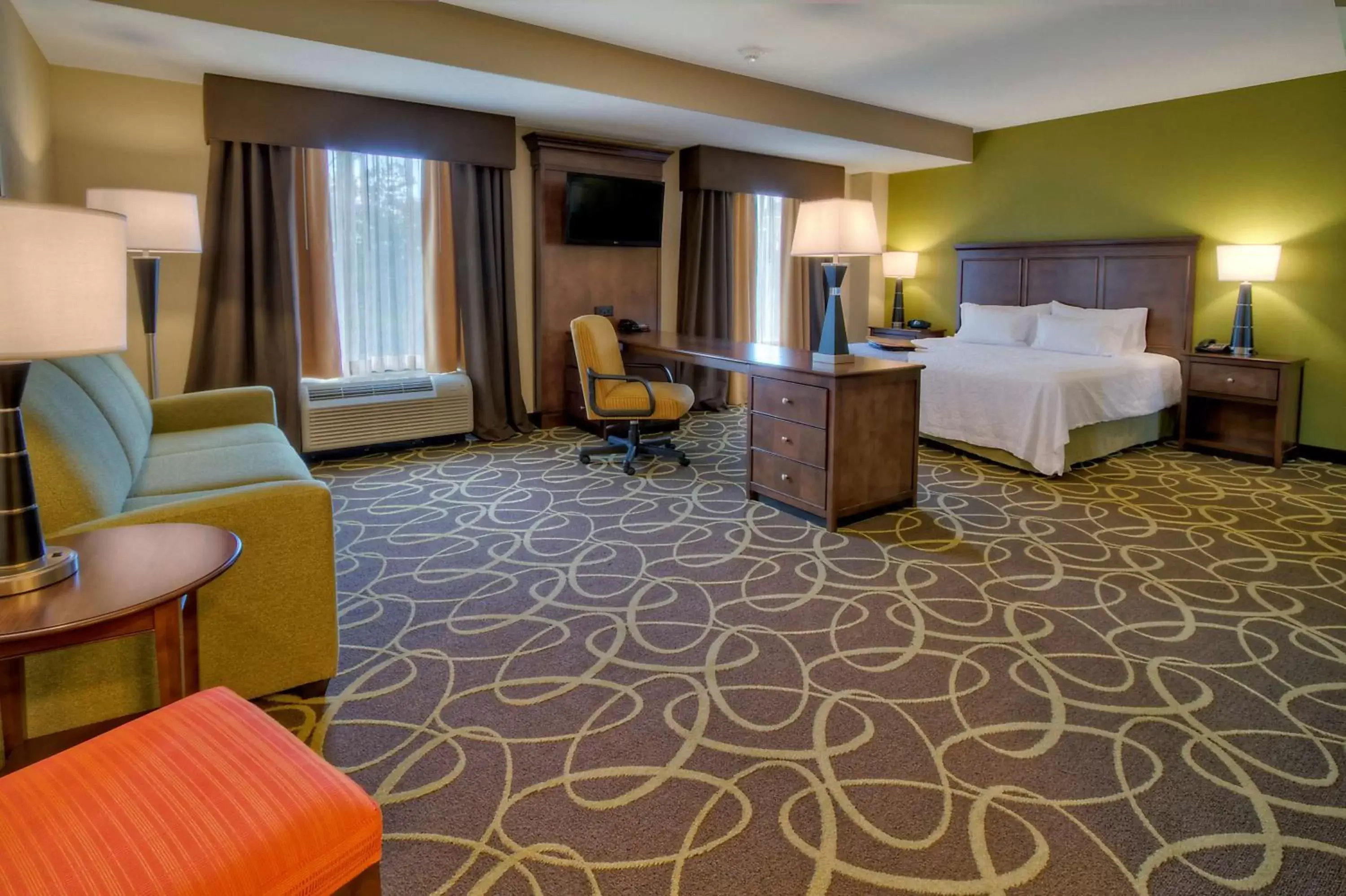 Bed in Hampton Inn By Hilton & Suites Rochester/Henrietta